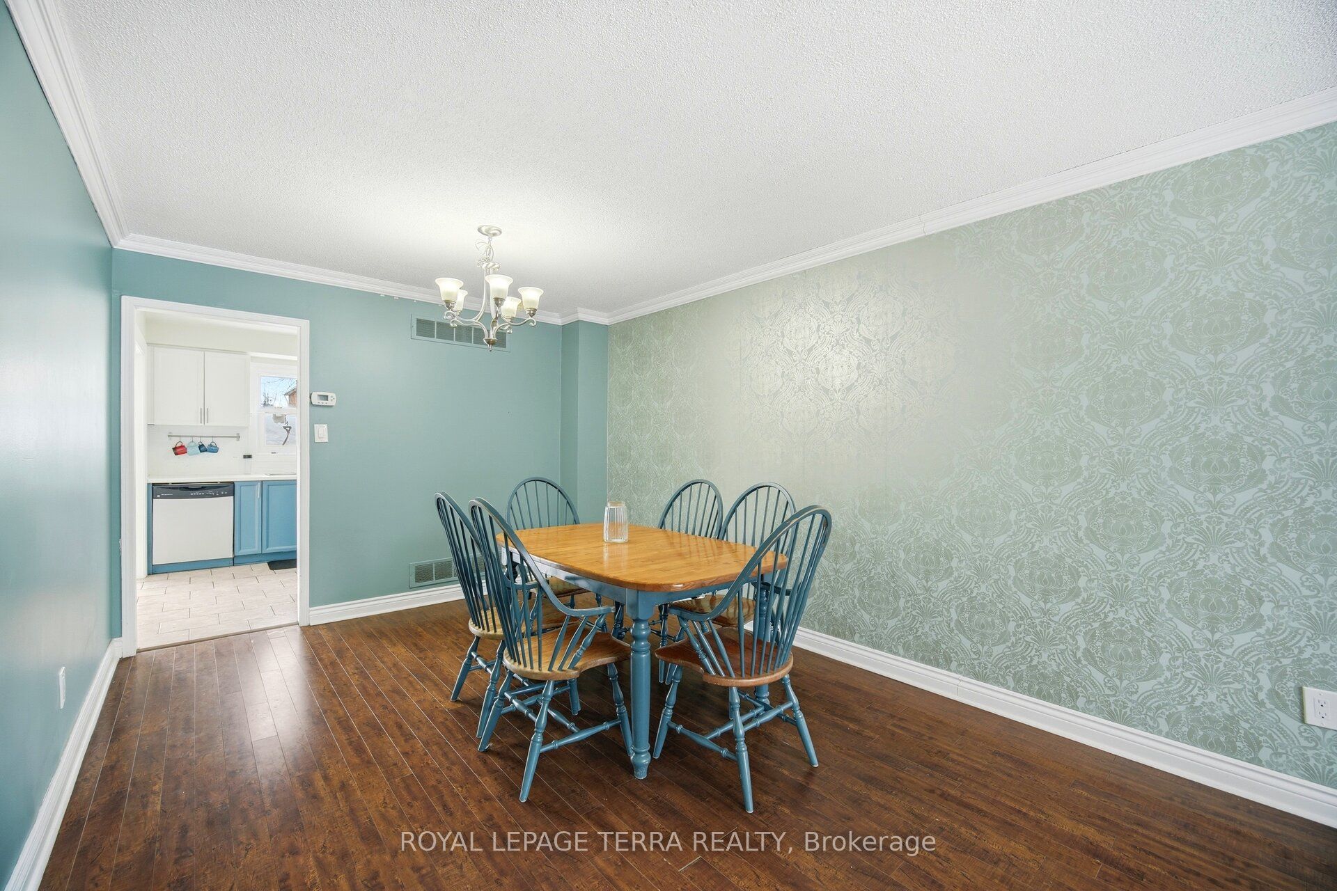 Photo 60 of 44 Carruthers Crescent, Barrie, Grove East — HOMEH