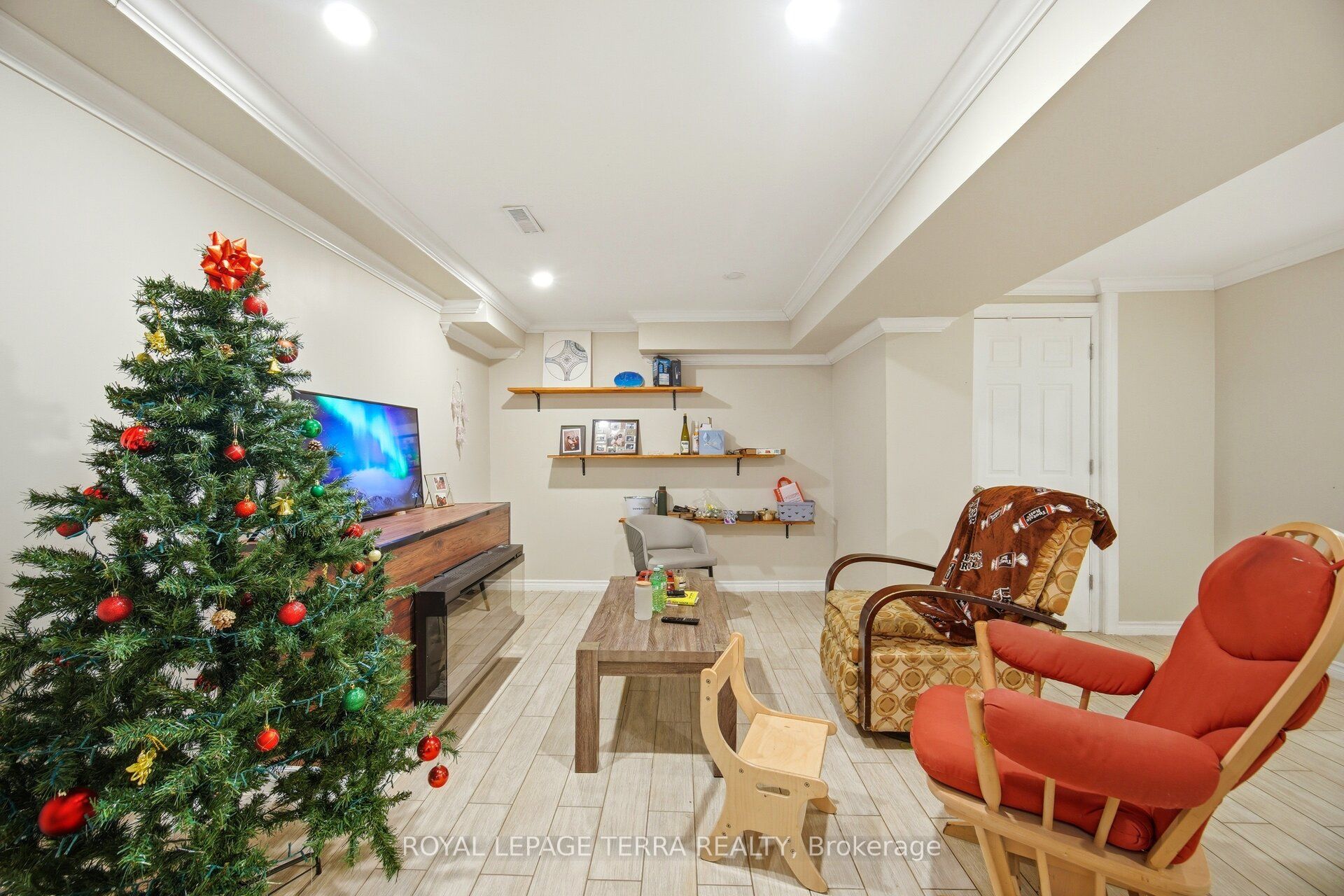 Photo 87 of 44 Carruthers Crescent, Barrie, Grove East — HOMEH
