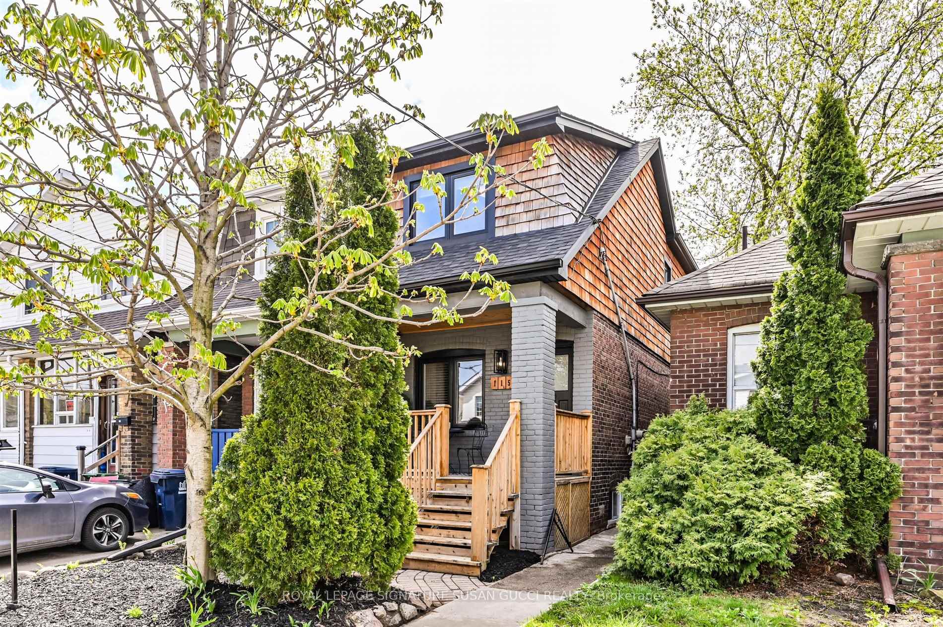 Photo 2 of 115 Aldwych Avenue, Toronto, Danforth Village-East York — HOMEH