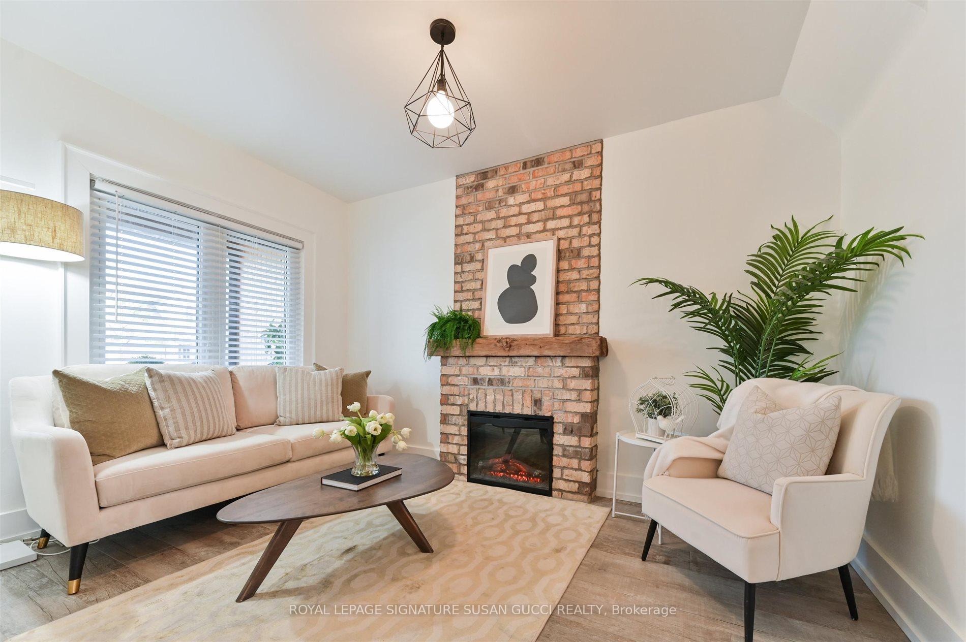 Photo 6 of 115 Aldwych Avenue, Toronto, Danforth Village-East York — HOMEH