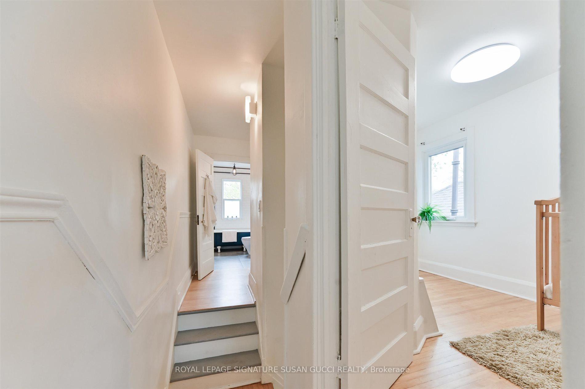 Photo 12 of 115 Aldwych Avenue, Toronto, Danforth Village-East York — HOMEH