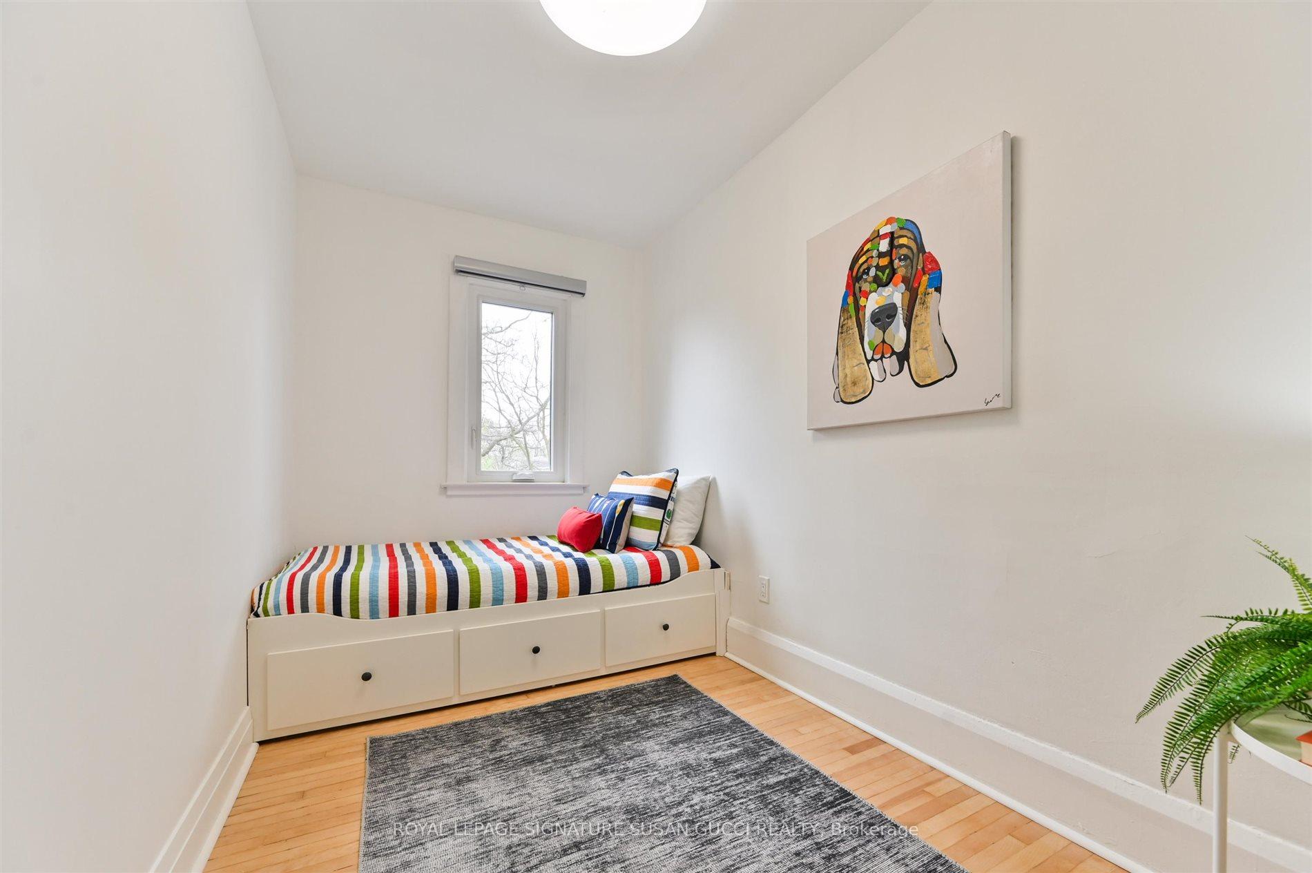 Photo 15 of 115 Aldwych Avenue, Toronto, Danforth Village-East York — HOMEH