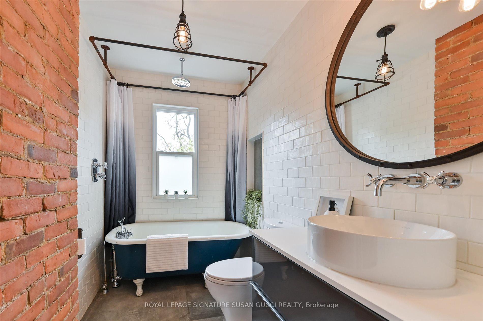 Photo 16 of 115 Aldwych Avenue, Toronto, Danforth Village-East York — HOMEH