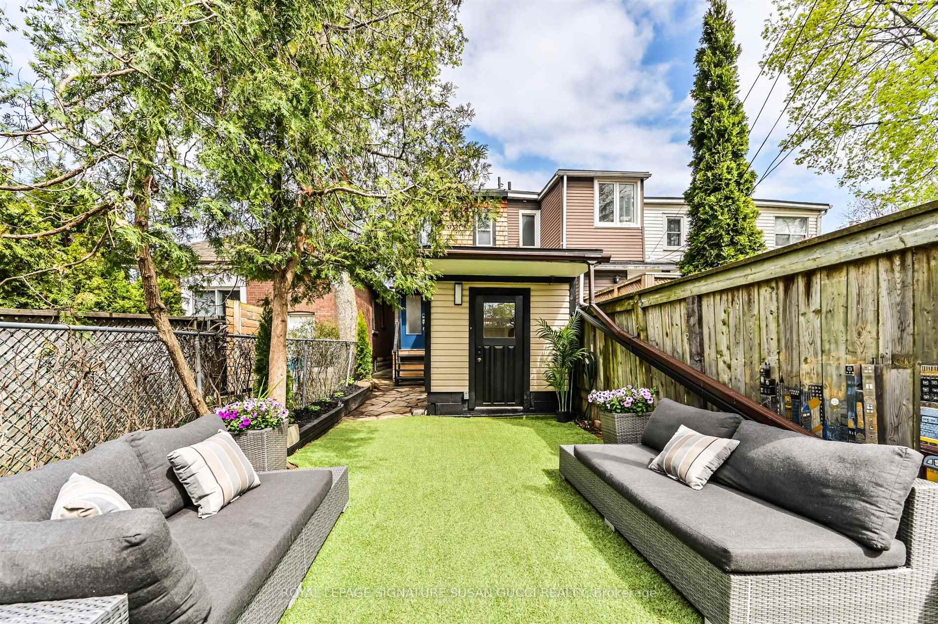Photo 26 of 115 Aldwych Avenue, Toronto, Danforth Village-East York — HOMEH
