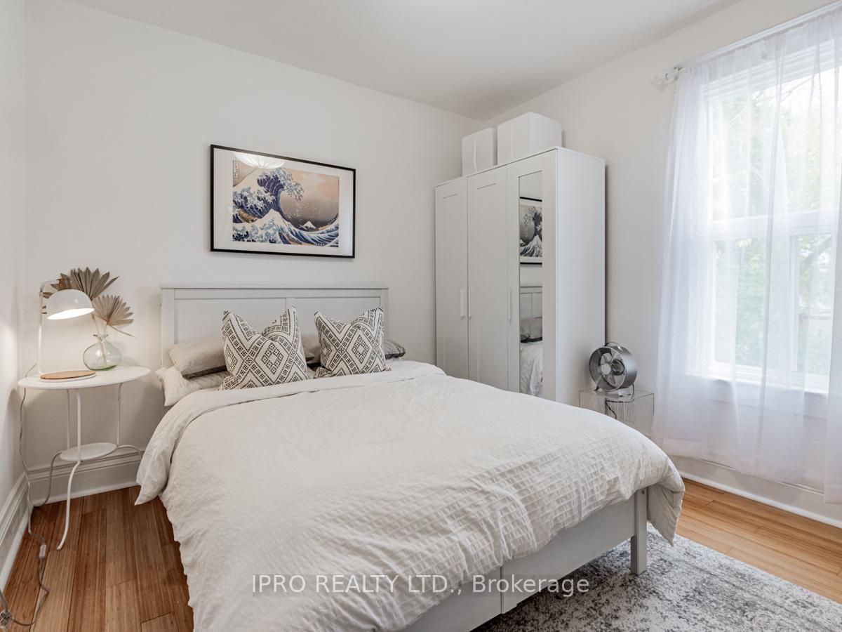 Photo 17 of 39 Bushell Avenue, Toronto, South Riverdale — HOMEH