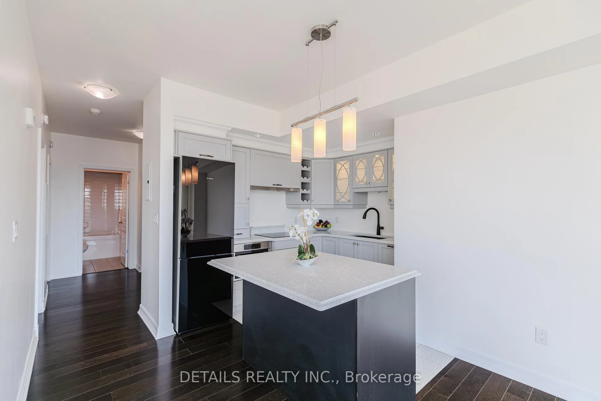 Photo 9 of Unit 717, 238 Besserer Street, Ottawa, Sandy Hill — HOMEH