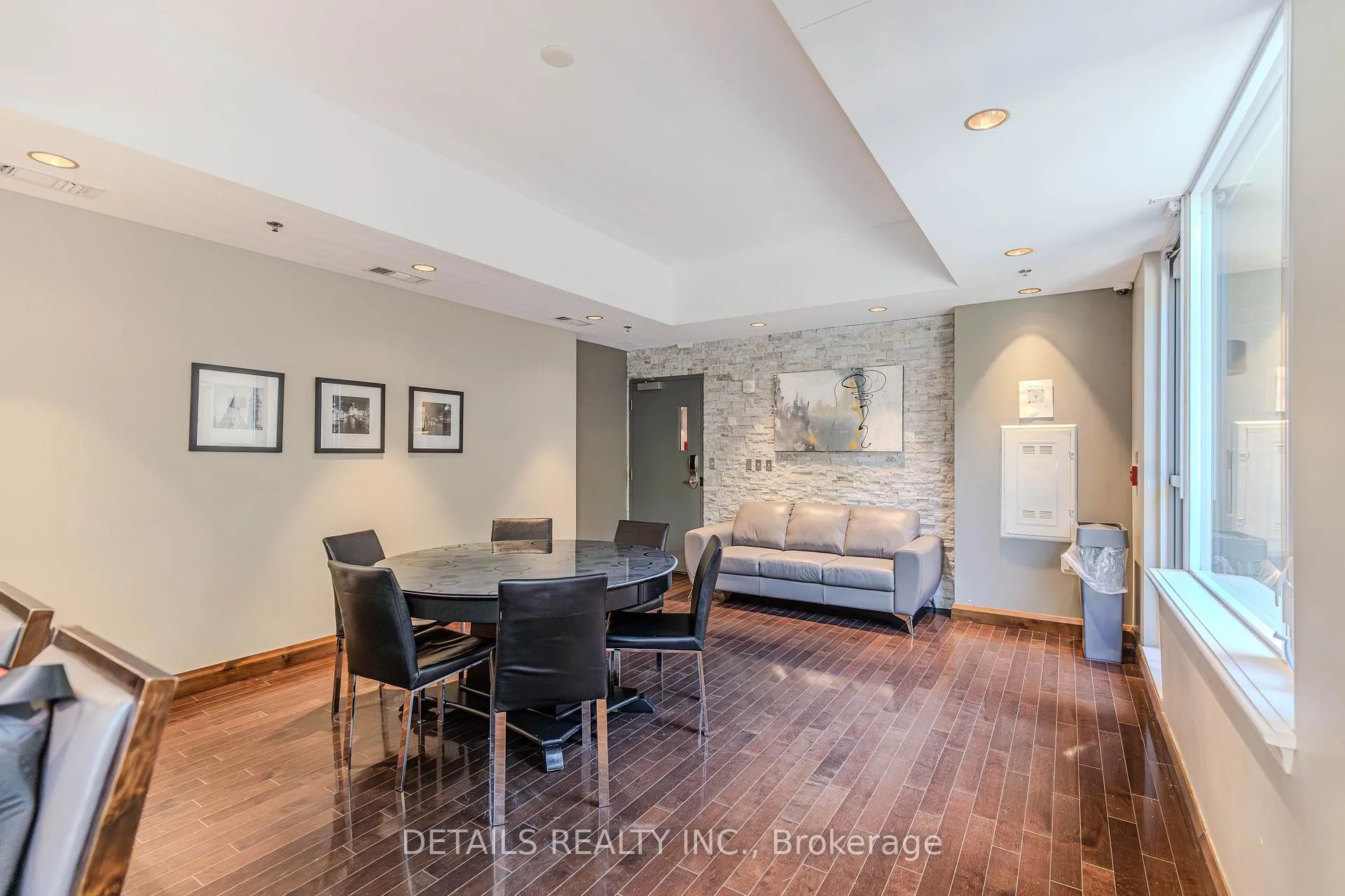 Photo 32 of Unit 717, 238 Besserer Street, Ottawa, Sandy Hill — HOMEH