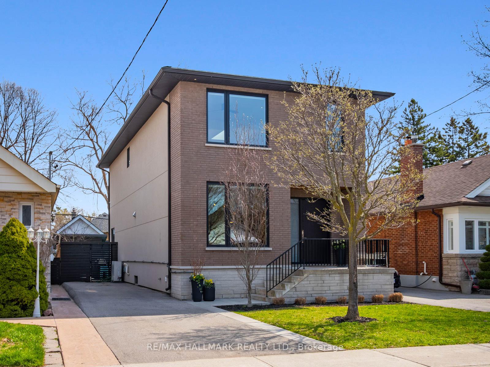Front of 29 Treadway Boulevard