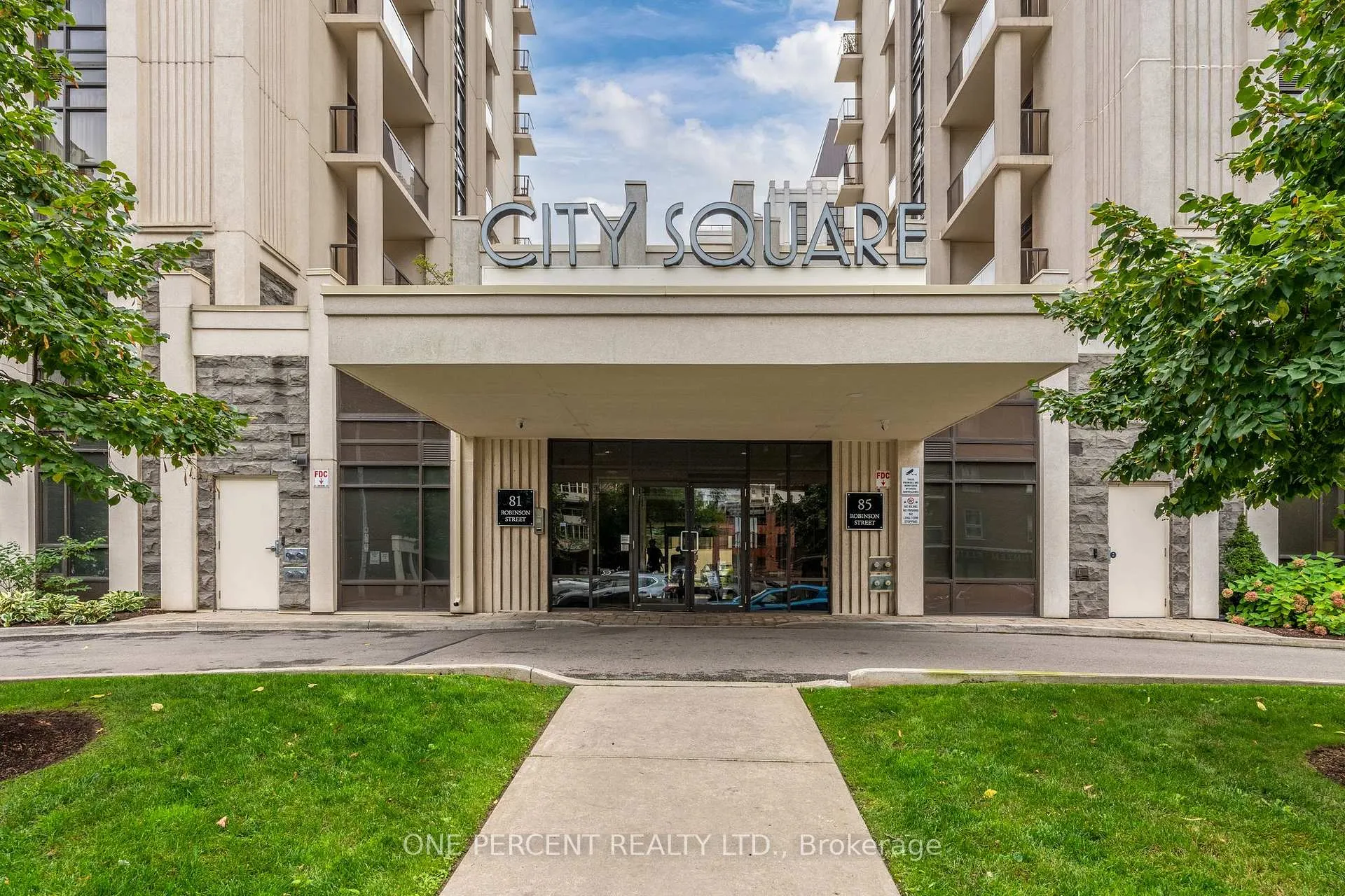 Photo 2 of Unit 304, 85 Robinson Street, Hamilton, Durand — HOMEH