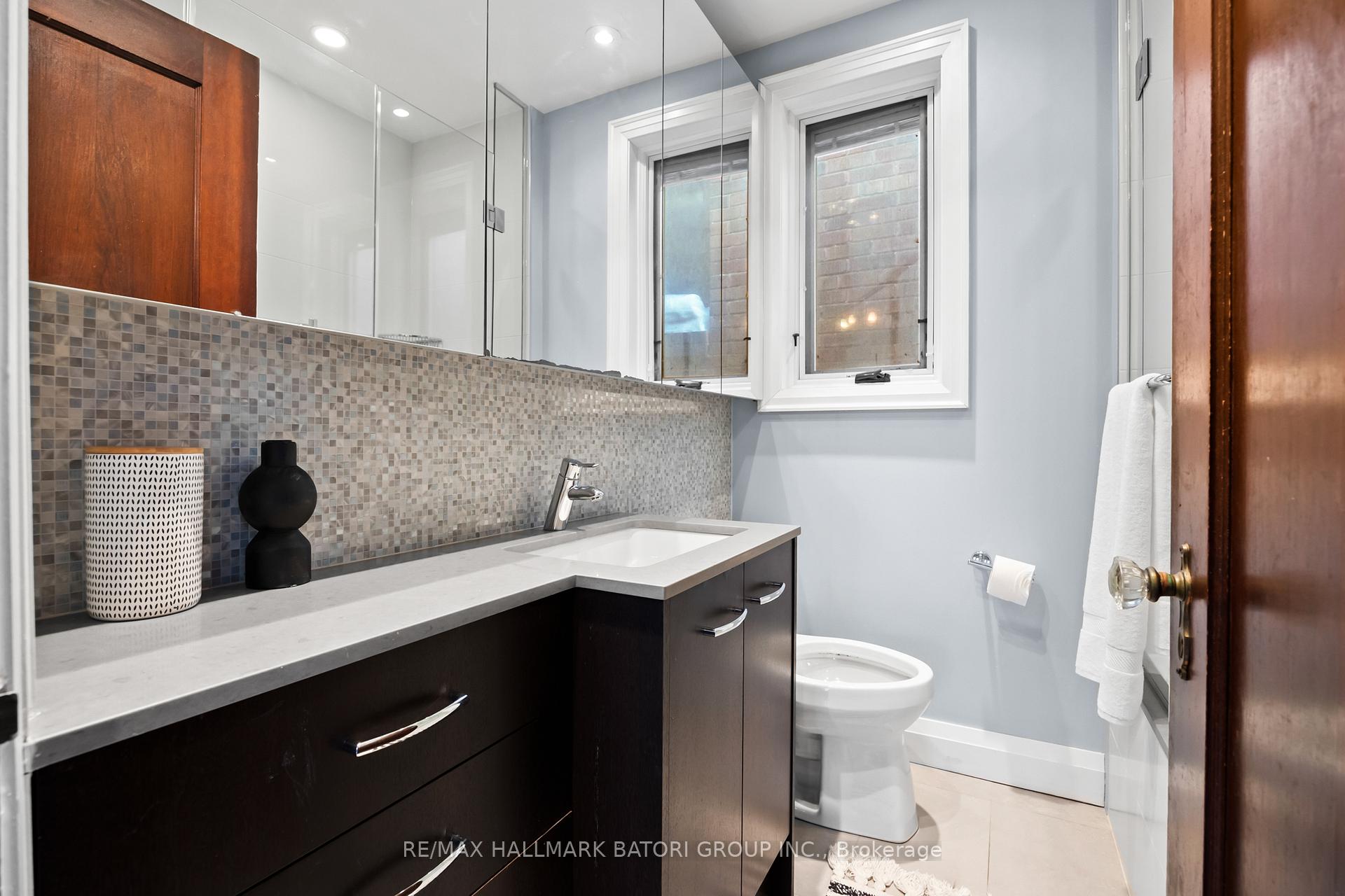 Photo 20 of 110 Heddington Avenue, Toronto, Lawrence Park South — HOMEH