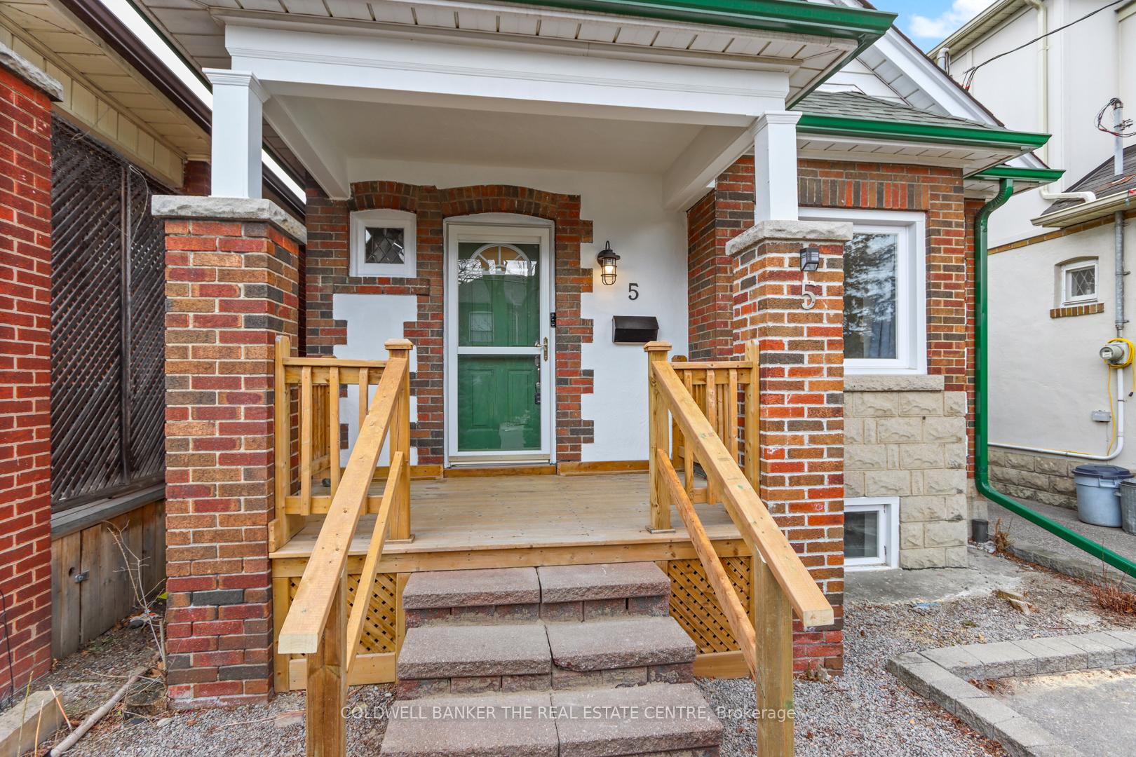 Photo 6 of 5 Pepler Avenue, Toronto, East York — HOMEH
