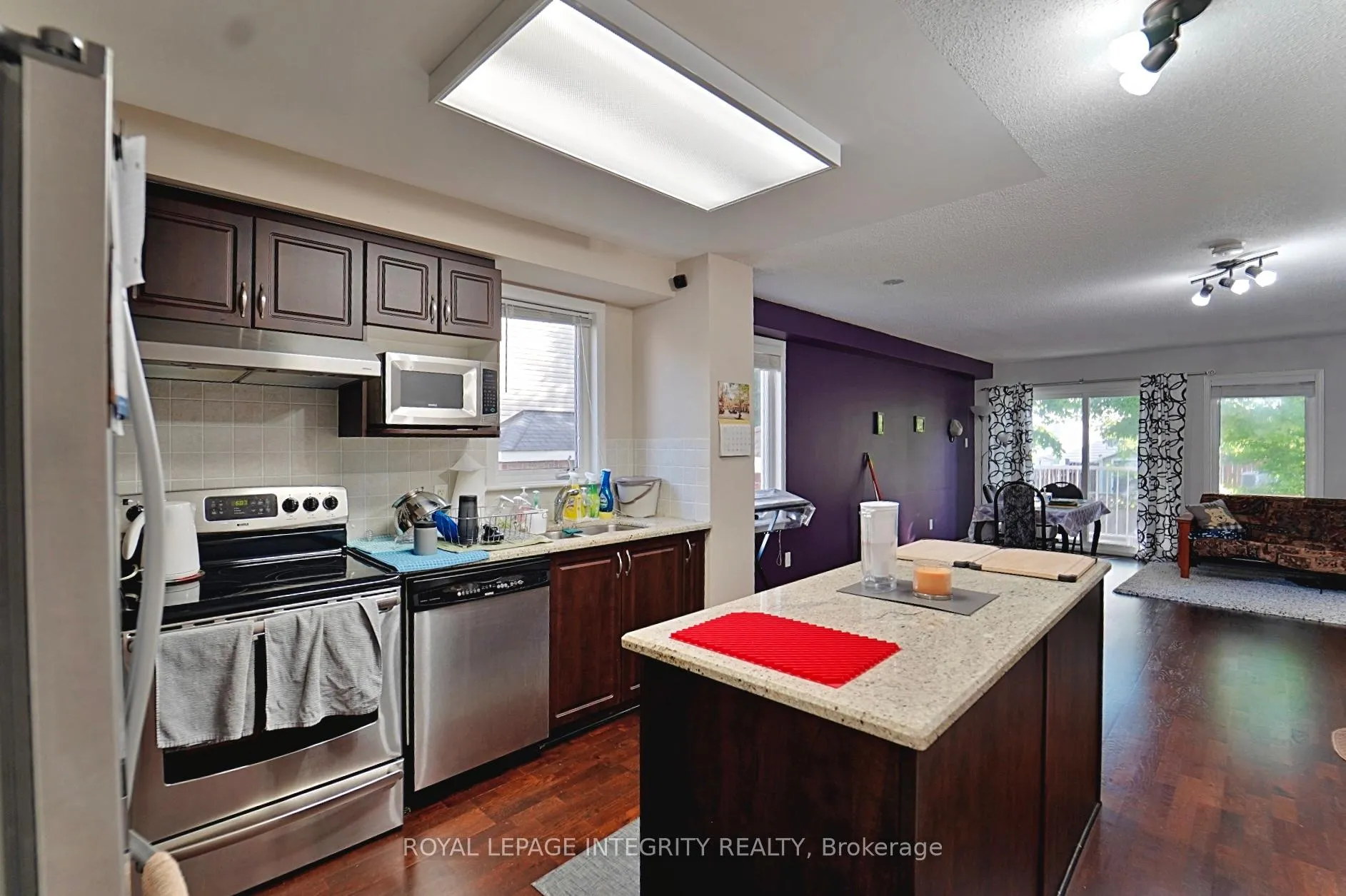 Photo 7 of Unit 6, 251 Keltie Private, Ottawa, Barrhaven - Longfields — HOMEH