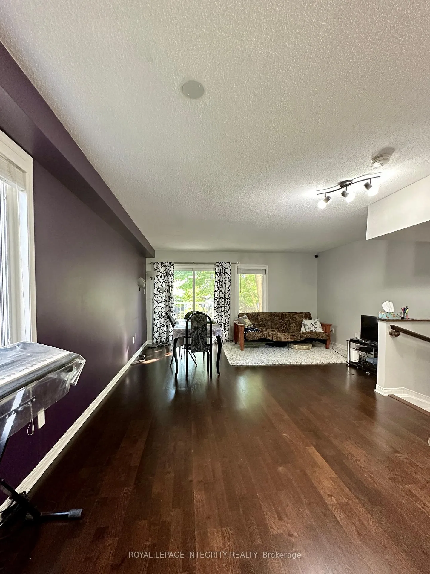 Photo 11 of Unit 6, 251 Keltie Private, Ottawa, Barrhaven - Longfields — HOMEH
