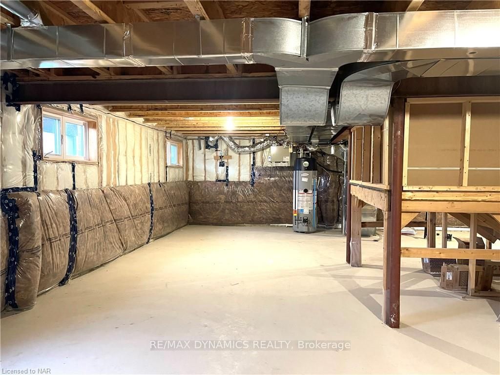 Photo 23 of 6 Explorer Way, Thorold, Rolling Meadows — HOMEH