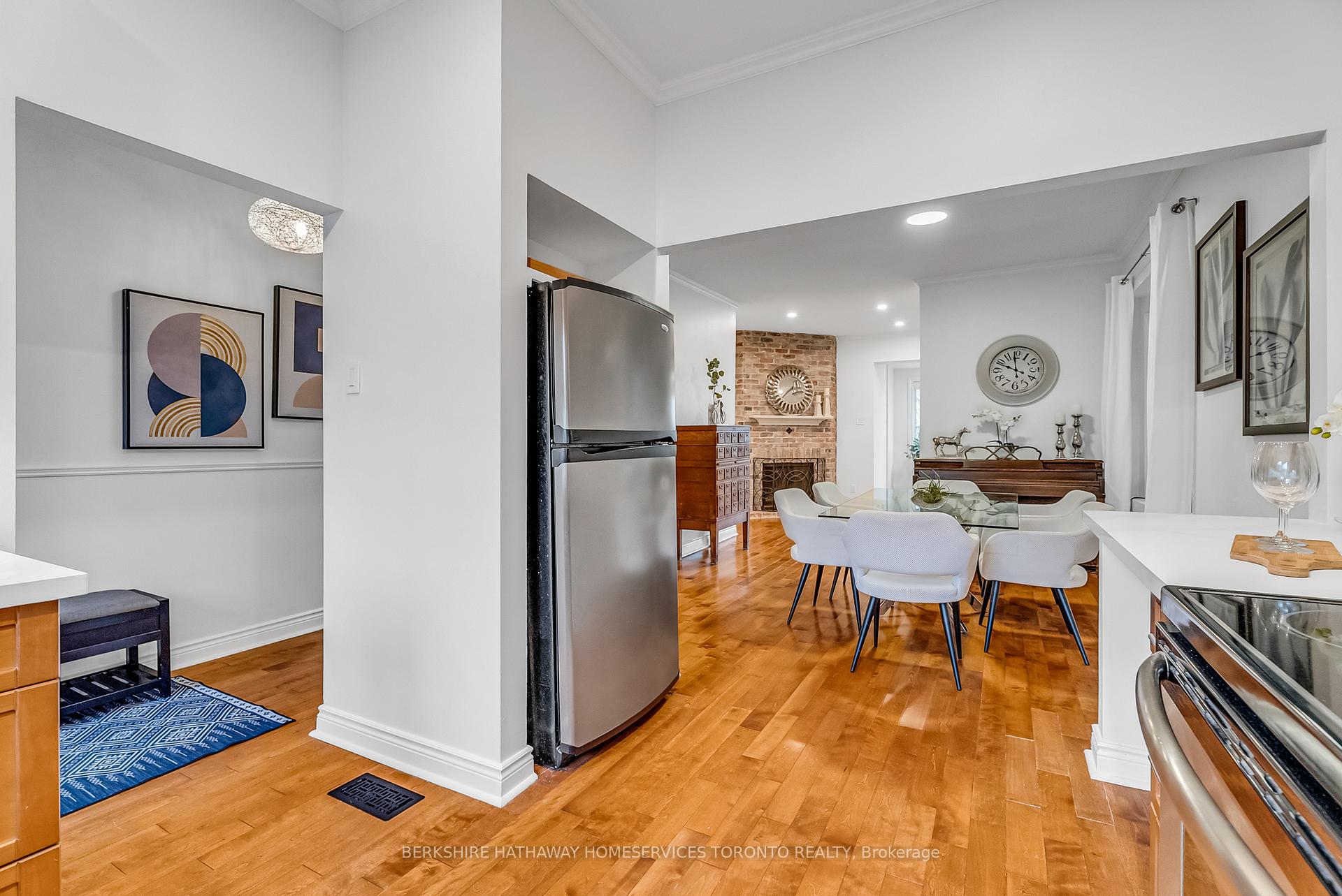 Photo 8 of 304 Withrow Avenue, Toronto, Blake-Jones — HOMEH