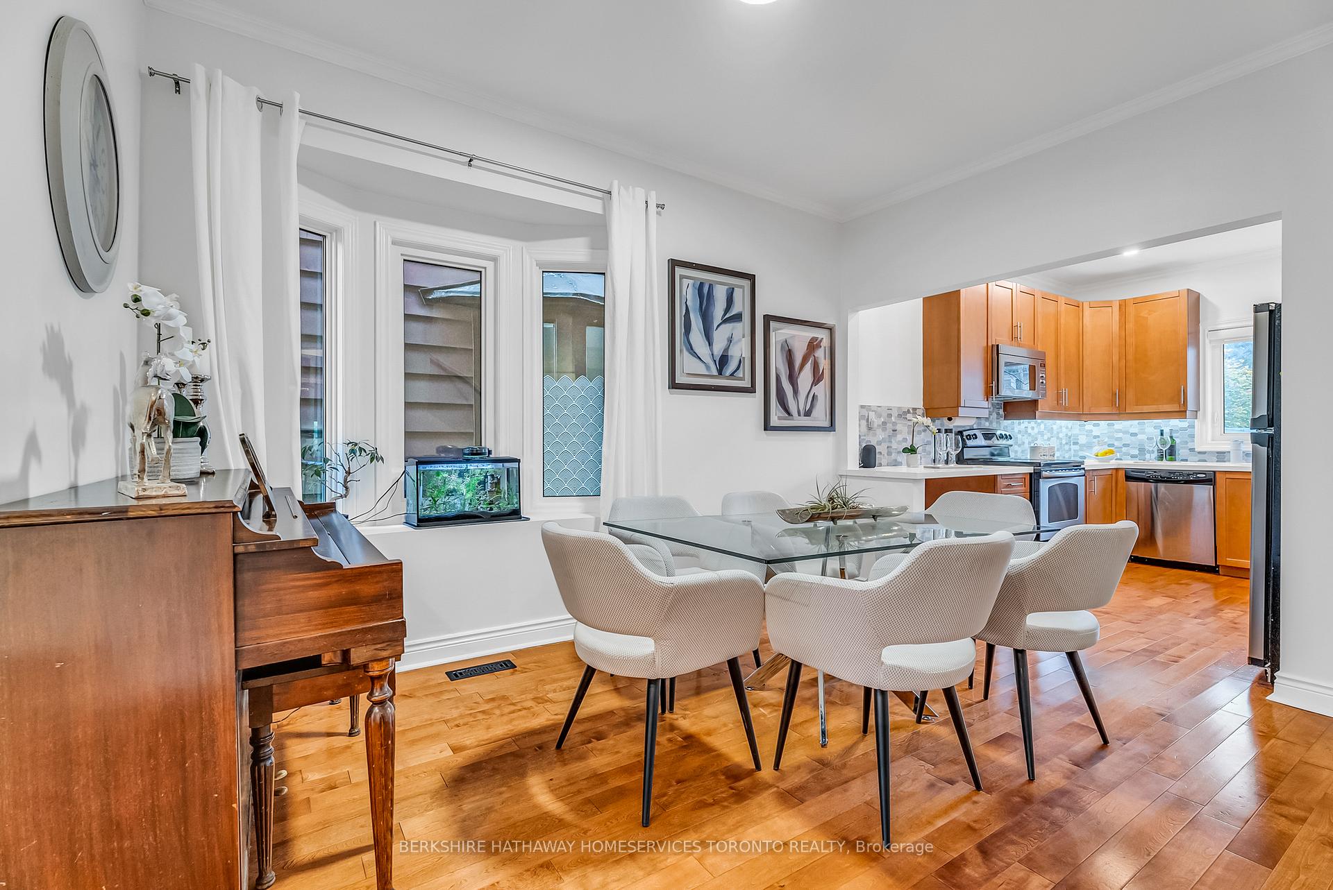 Photo 9 of 304 Withrow Avenue, Toronto, Blake-Jones — HOMEH