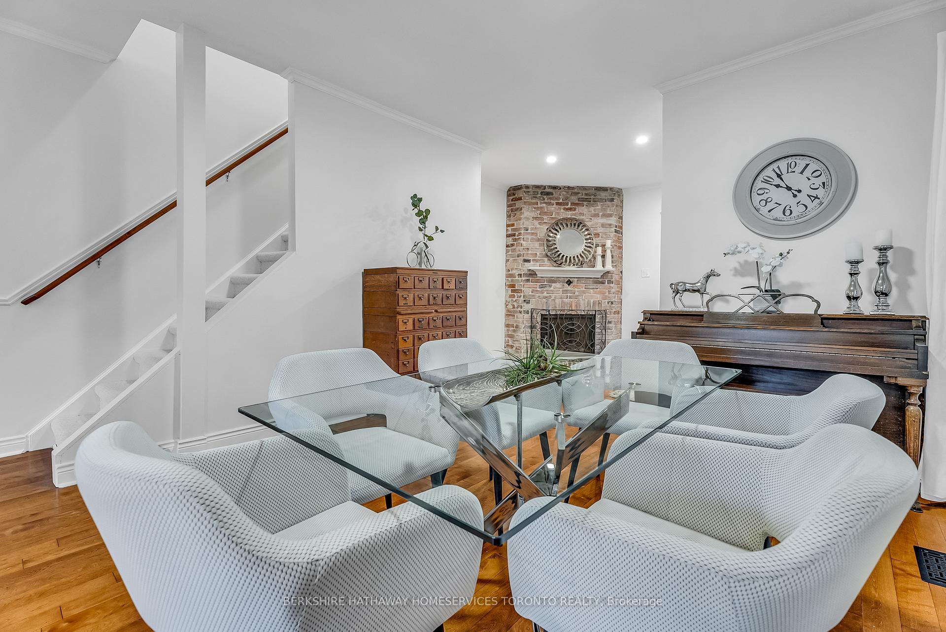Photo 11 of 304 Withrow Avenue, Toronto, Blake-Jones — HOMEH