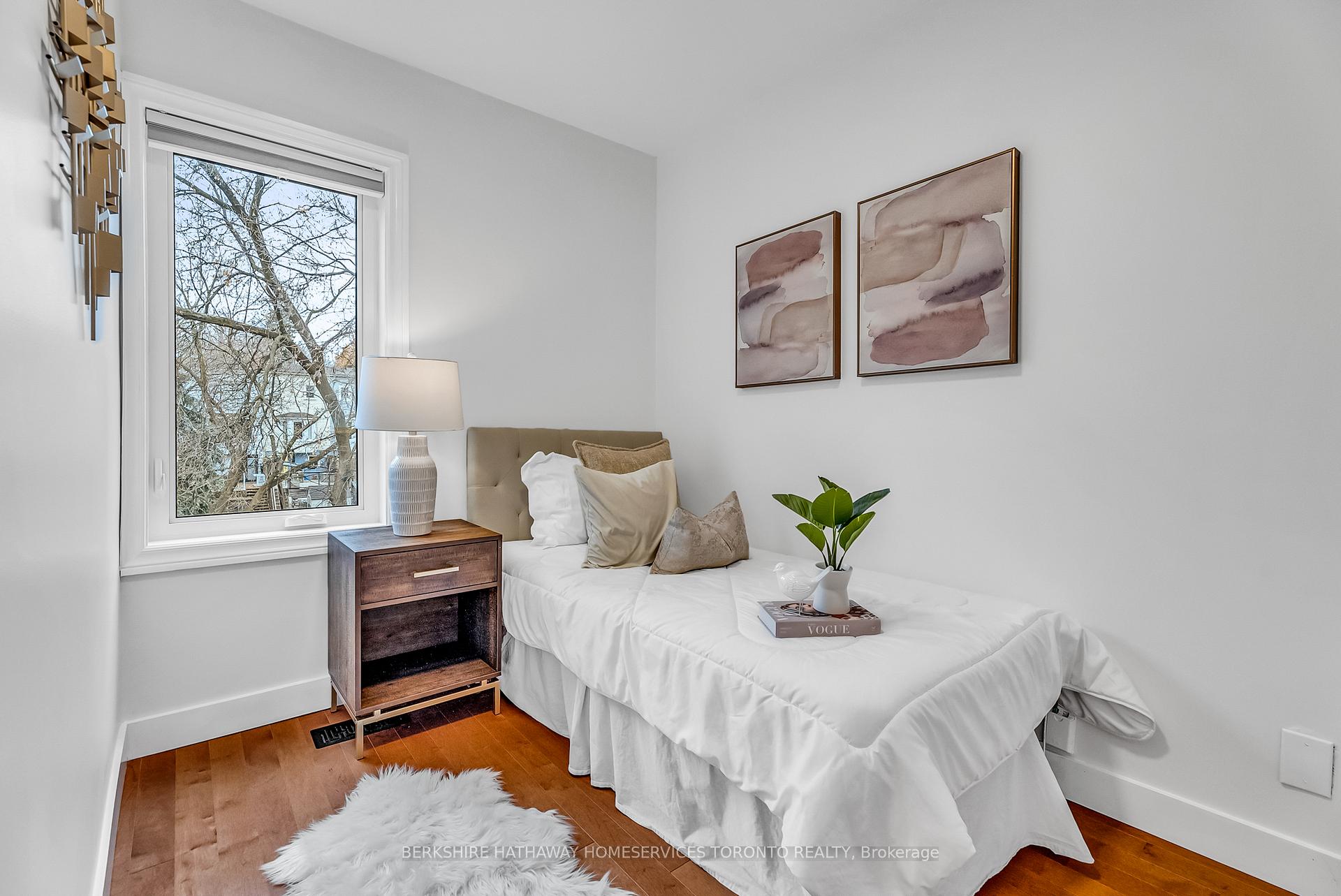 Photo 29 of 304 Withrow Avenue, Toronto, Blake-Jones — HOMEH