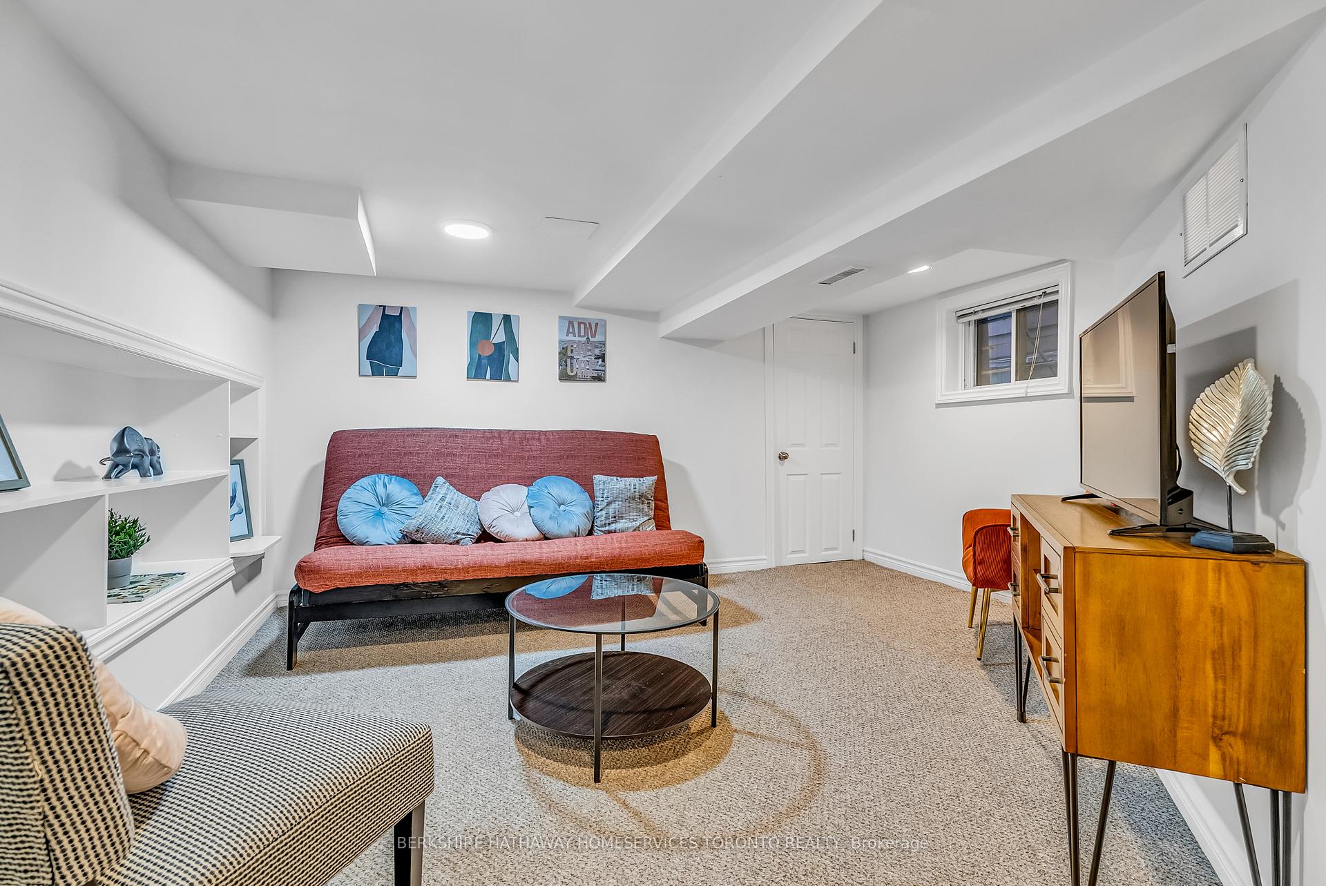 Photo 31 of 304 Withrow Avenue, Toronto, Blake-Jones — HOMEH