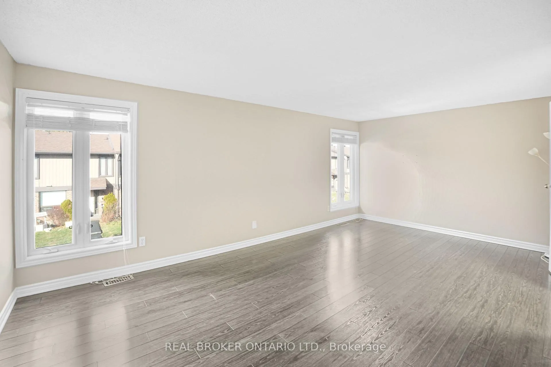 Photo 12 of Unit 10, 890 Cahill Drive W, Ottawa, Hunt Club — HOMEH