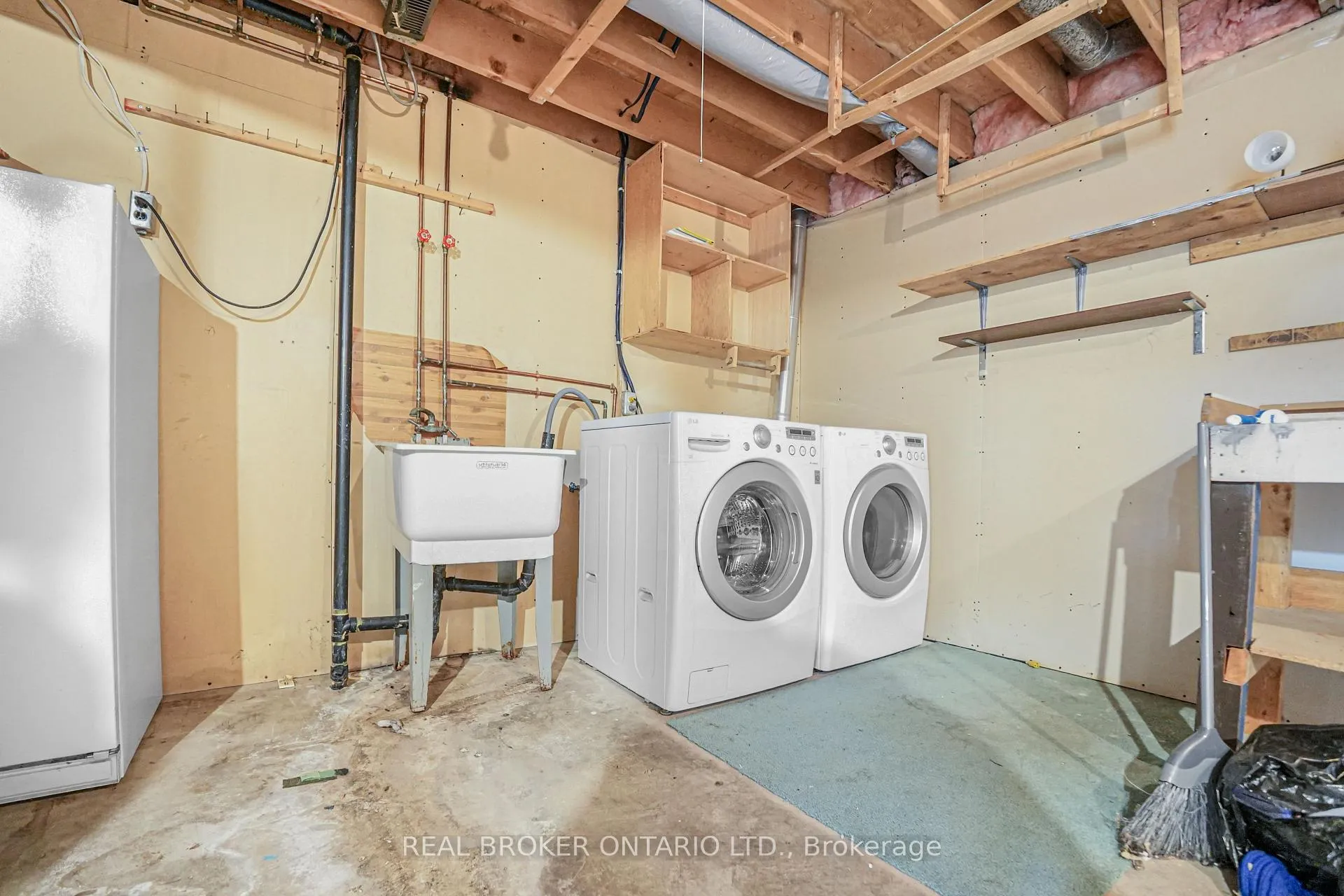 Photo 22 of Unit 10, 890 Cahill Drive W, Ottawa, Hunt Club — HOMEH