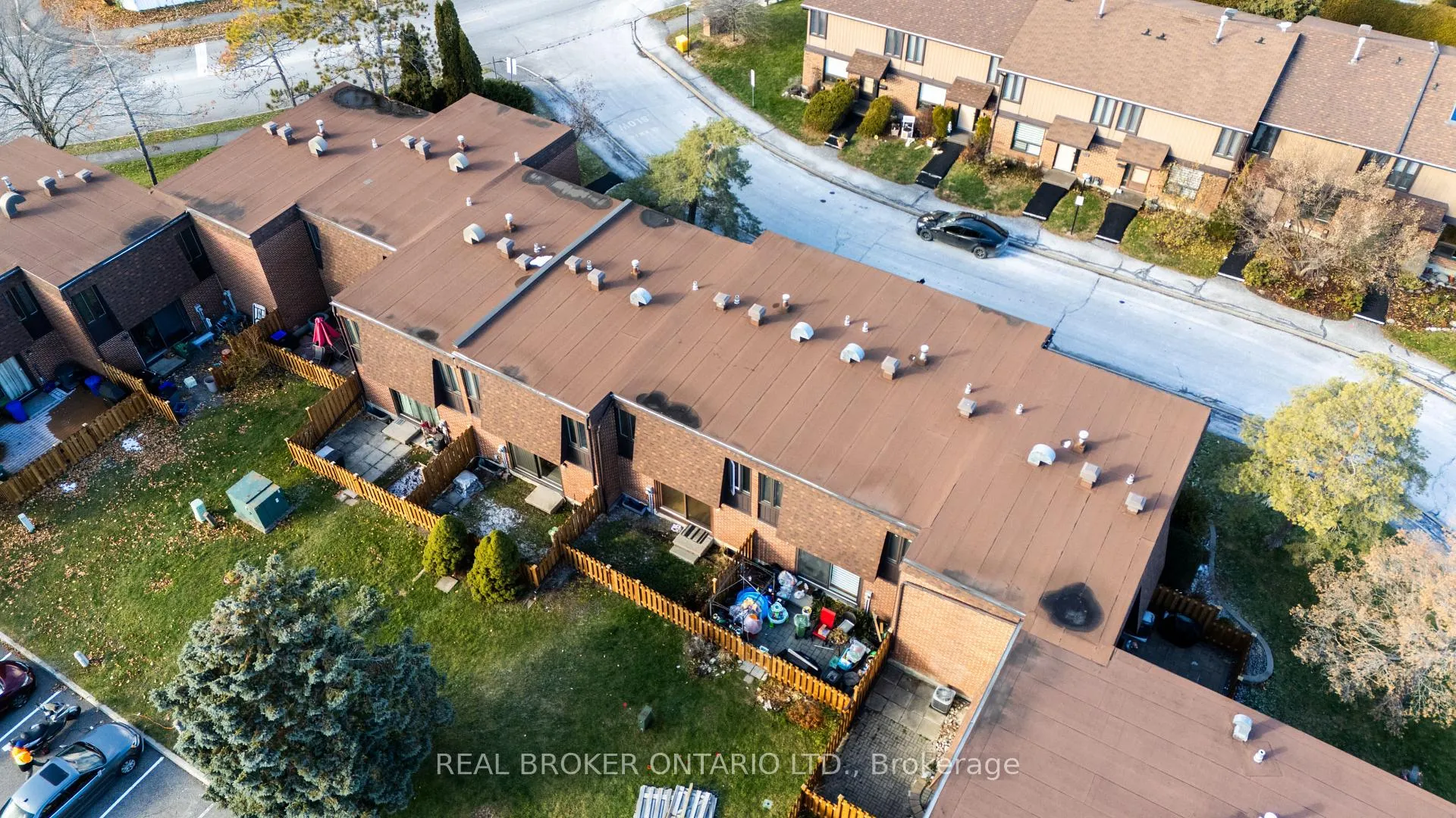 Photo 28 of Unit 10, 890 Cahill Drive W, Ottawa, Hunt Club — HOMEH