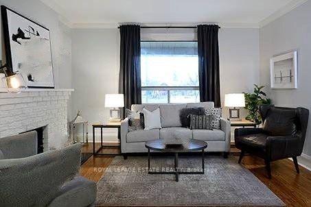 Photo 2 of 17 Avonlea Boulevard, Toronto, East End-Danforth — HOMEH