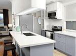 Photo 4 of 17 Avonlea Boulevard, Toronto, East End-Danforth — HOMEH