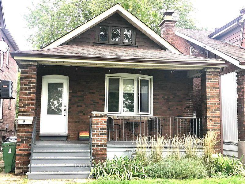 Photo 8 of 17 Avonlea Boulevard, Toronto, East End-Danforth — HOMEH