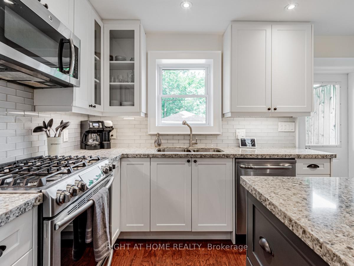 Photo 14 of 98 Douglas Avenue, Toronto, Lawrence Park North — HOMEH