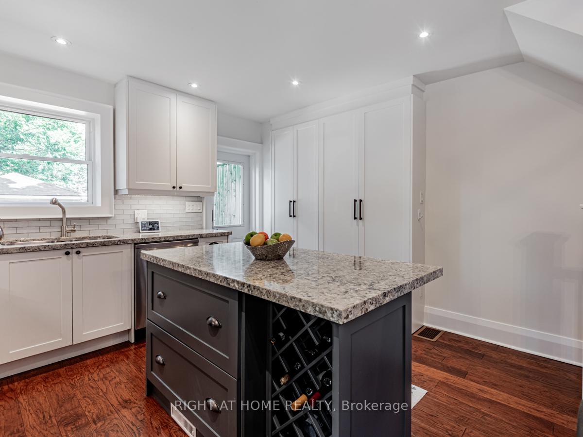 Photo 15 of 98 Douglas Avenue, Toronto, Lawrence Park North — HOMEH