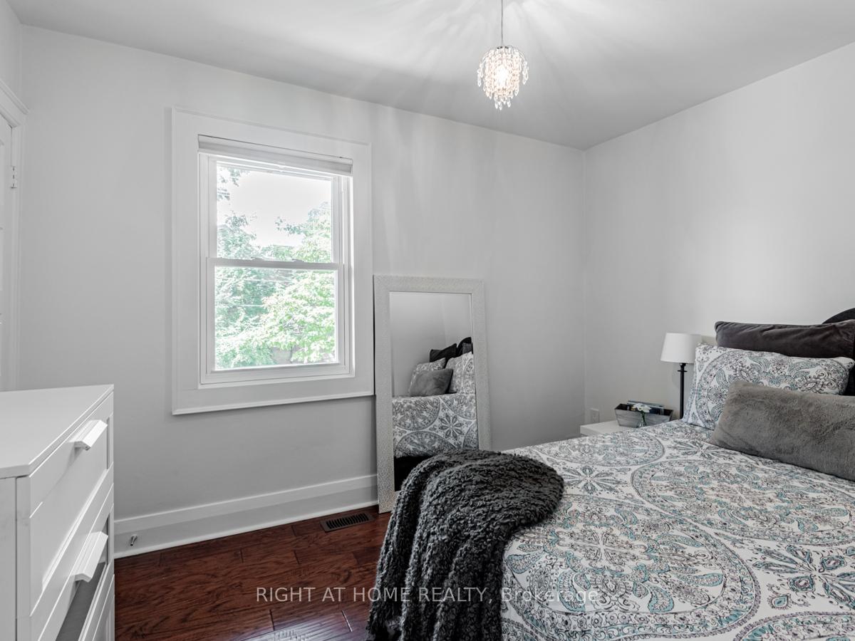Photo 19 of 98 Douglas Avenue, Toronto, Lawrence Park North — HOMEH