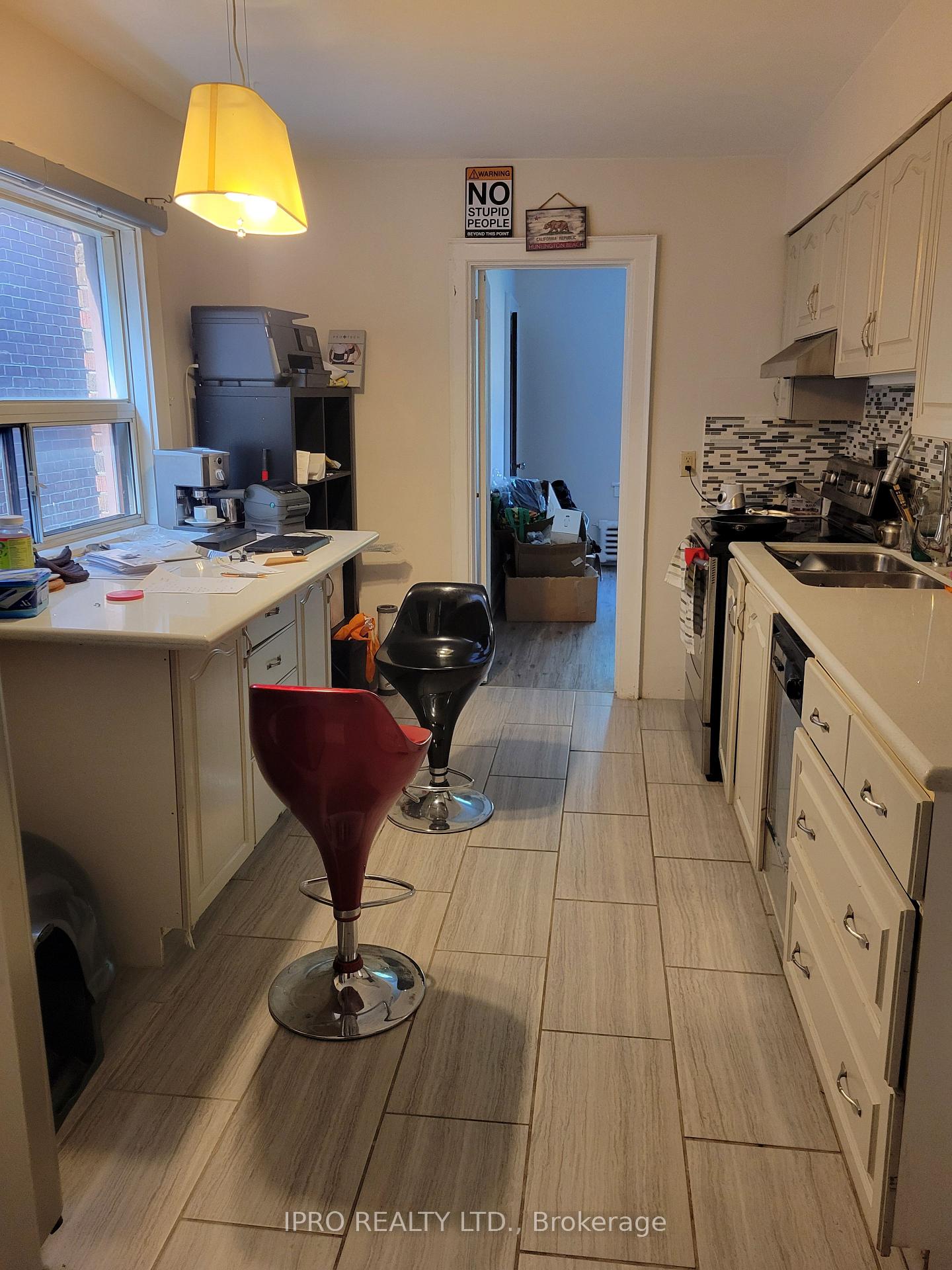 Photo 6 of Unit Main Fl, 751 Coxwell Avenue, Toronto, Danforth — HOMEH