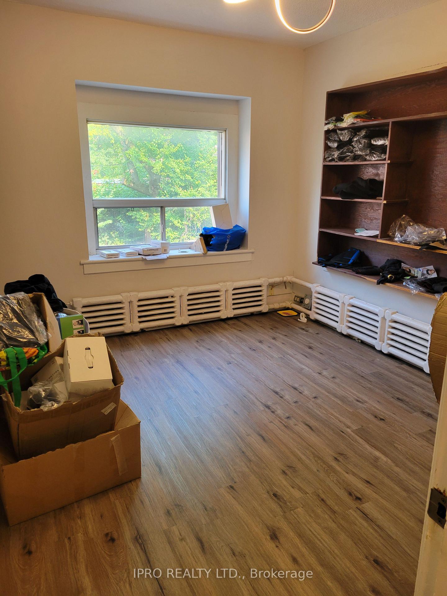 Photo 8 of Unit Main Fl, 751 Coxwell Avenue, Toronto, Danforth — HOMEH