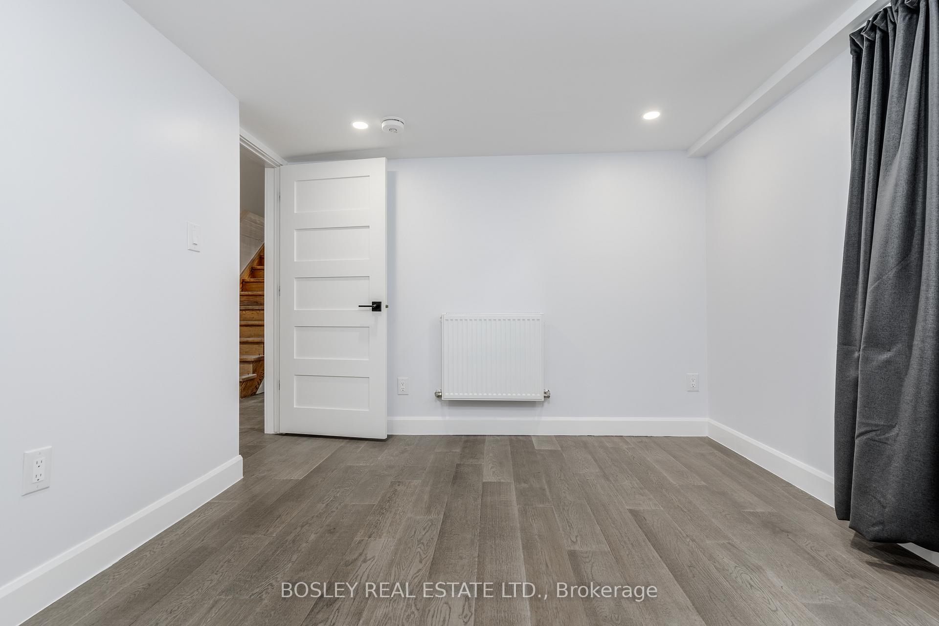 Photo 31 of Unit Lower, 9 Hambly Avenue, Toronto, The Beaches — HOMEH