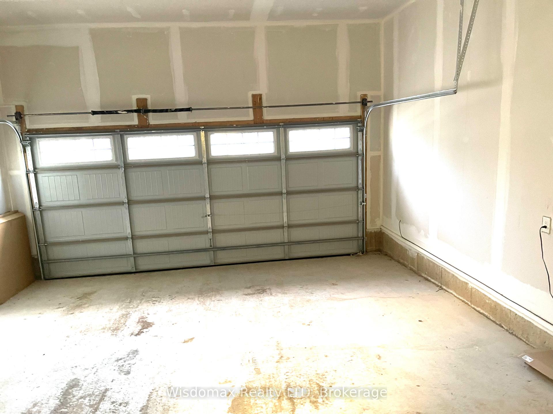 Photo 30 of 6 Explorer Way, Thorold, Rolling Meadows — HOMEH