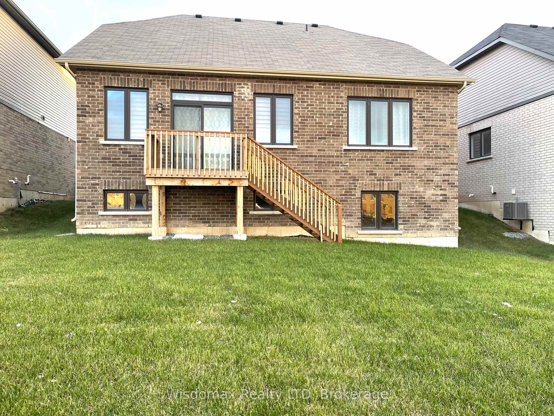 Photo 31 of 6 Explorer Way, Thorold, Rolling Meadows — HOMEH