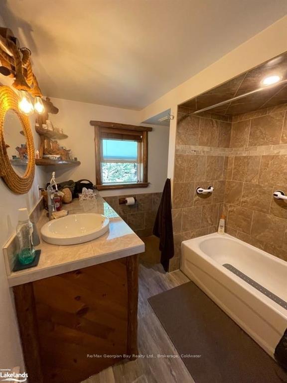 Photo 12 of 91 King Road, Tay, Waubaushene — HOMEH