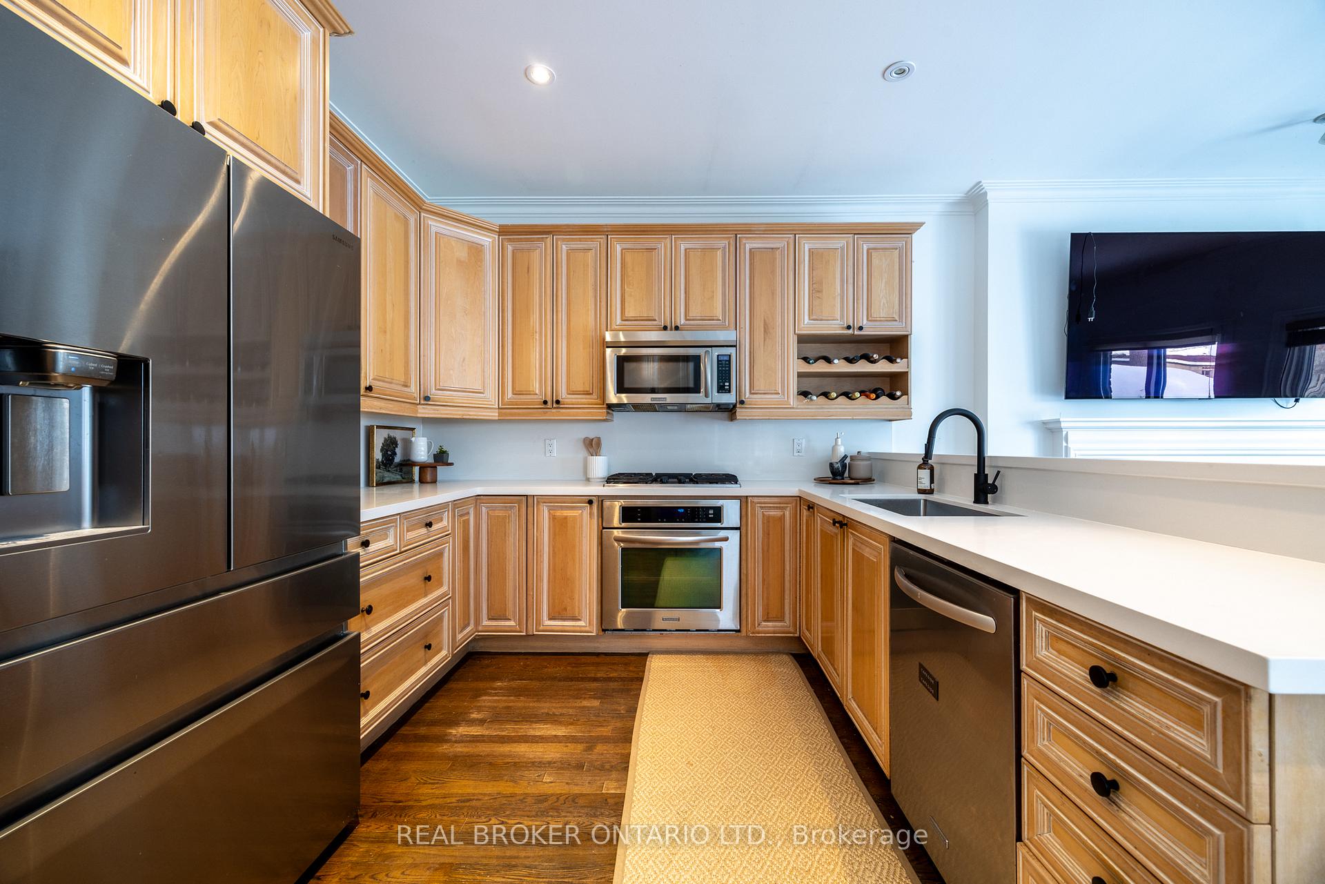 Photo 8 of 258 Douglas Avenue, Toronto, Lawrence Park North — HOMEH