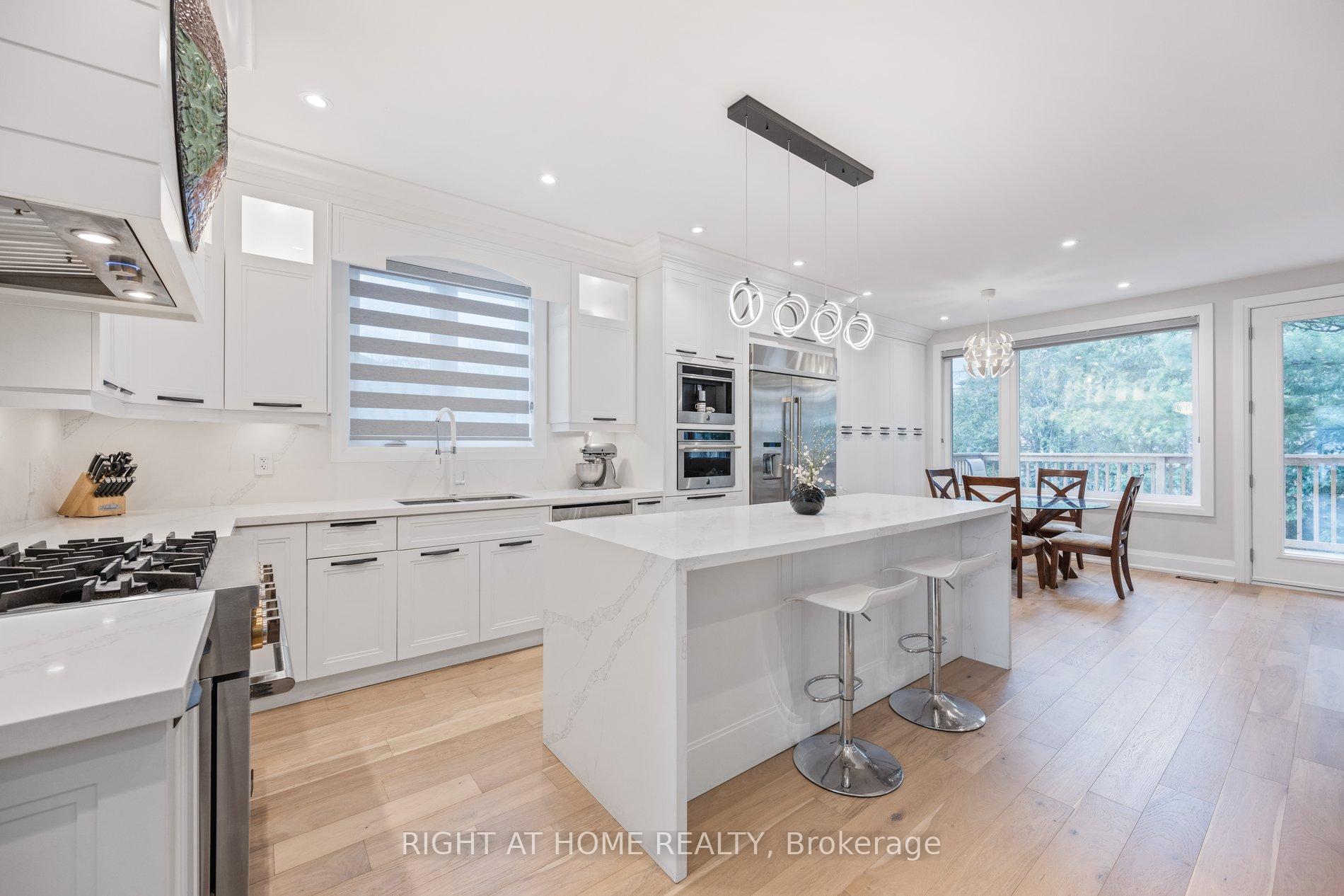 Photo 14 of 29 Machockie Road, Toronto, East York — HOMEH