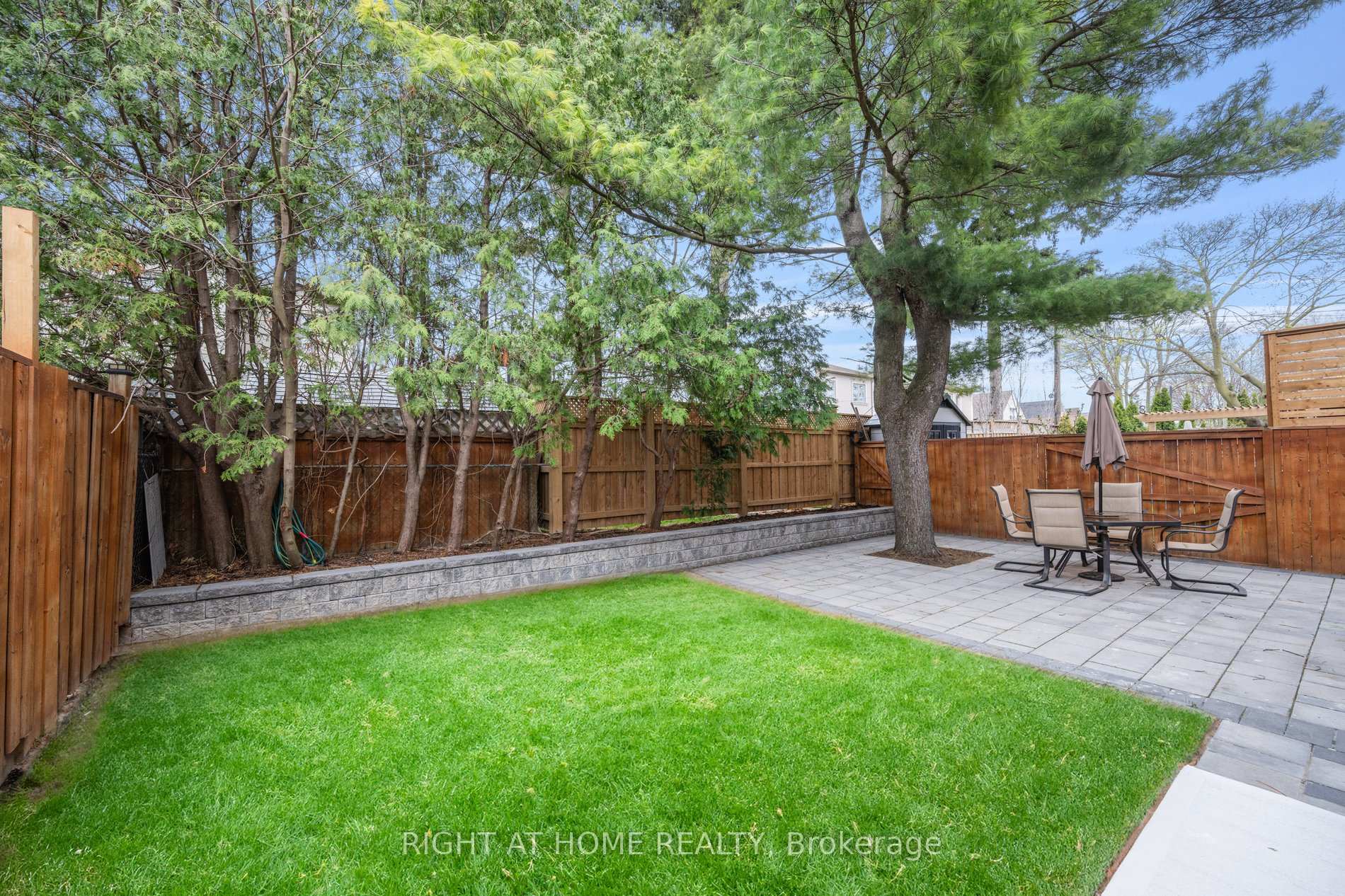 Photo 49 of 29 Machockie Road, Toronto, East York — HOMEH