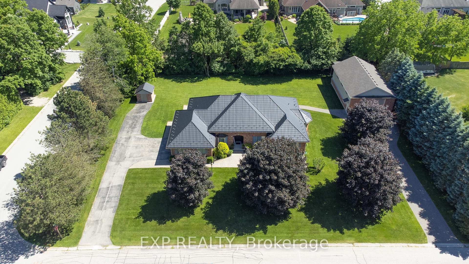 Photo 1 of 31 Wright Street, Thames Centre, Nilestown — HOMEH