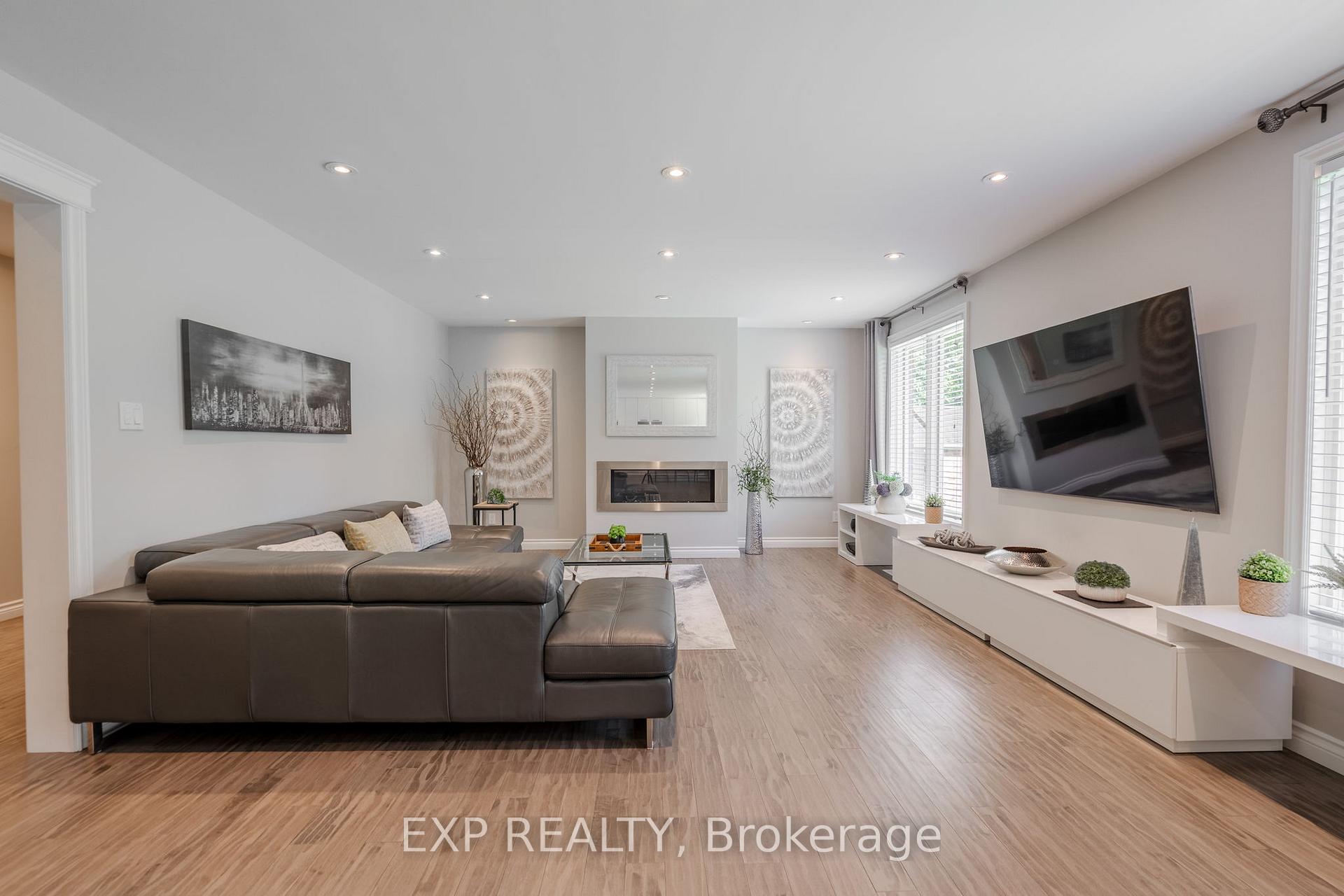 Photo 16 of 31 Wright Street, Thames Centre, Nilestown — HOMEH