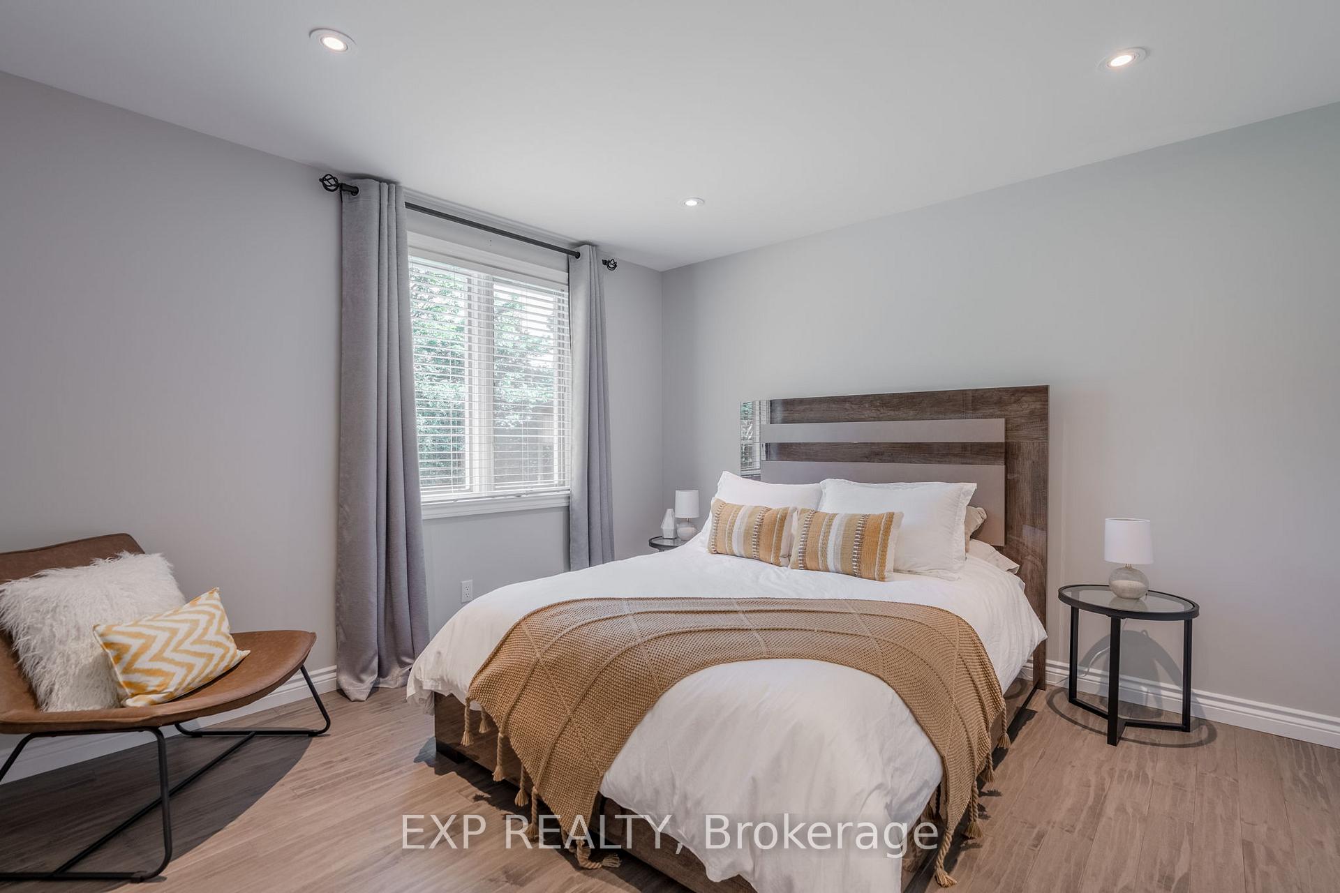 Photo 22 of 31 Wright Street, Thames Centre, Nilestown — HOMEH