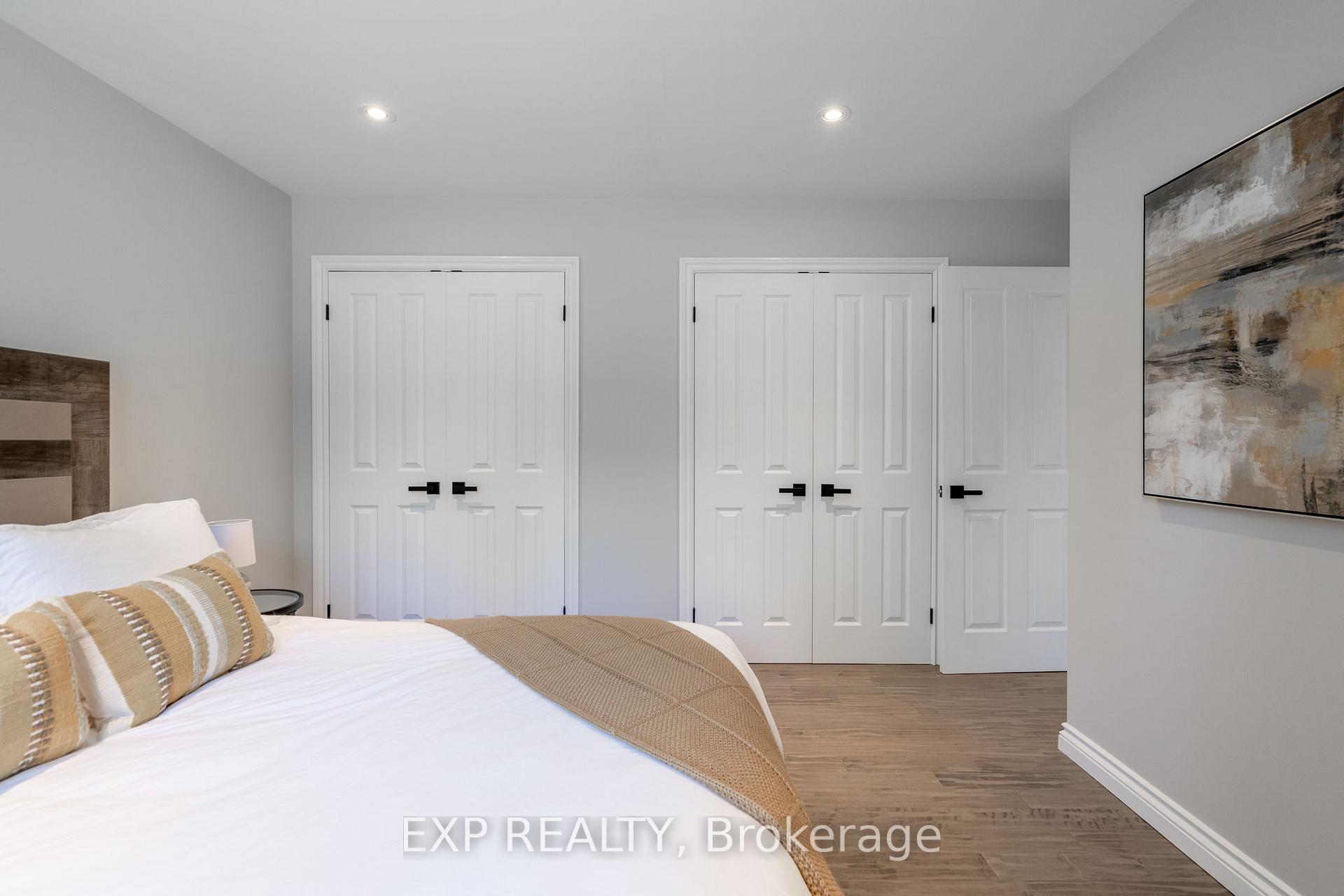 Photo 23 of 31 Wright Street, Thames Centre, Nilestown — HOMEH