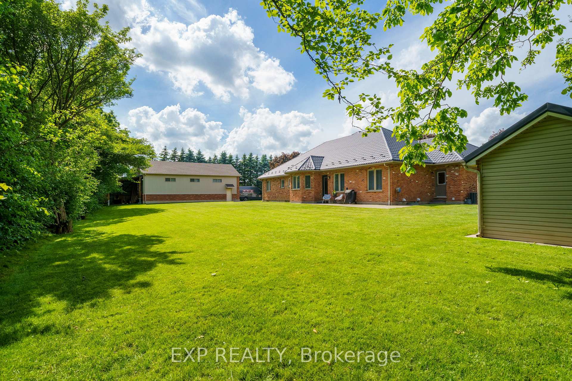 Photo 33 of 31 Wright Street, Thames Centre, Nilestown — HOMEH
