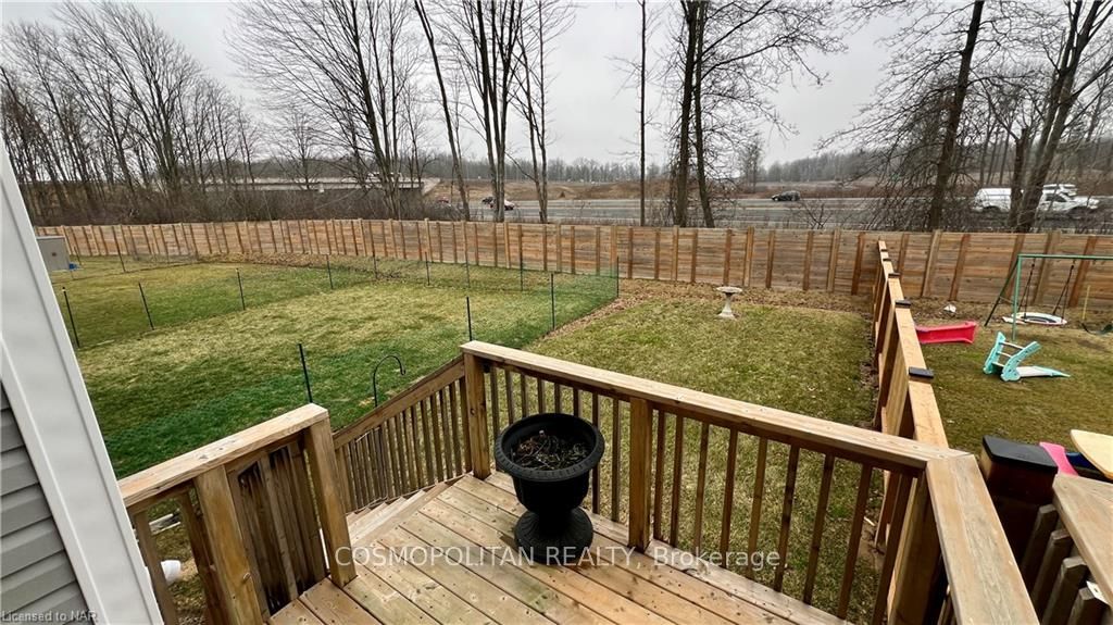 Photo 5 of 194 Esther Crescent, Thorold, Hurricane/Merrittville — HOMEH