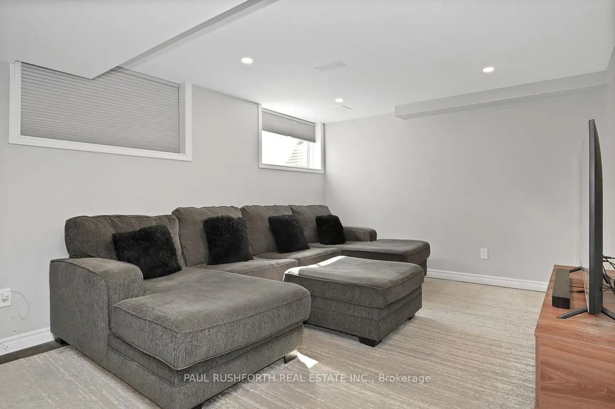 Photo 23 of 556 Genevriers Street, Ottawa, Avalon West — HOMEH