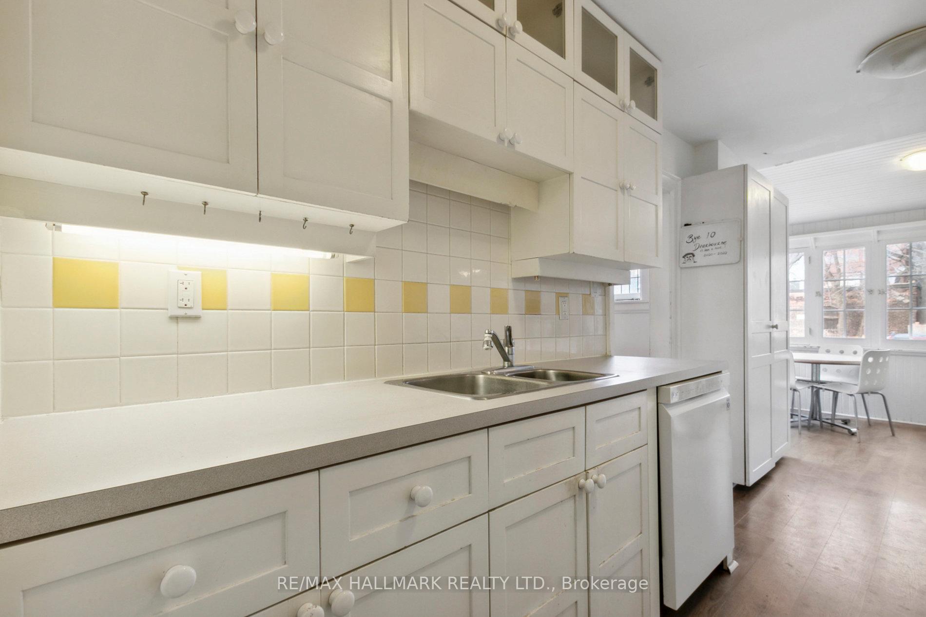 Photo 13 of 10 Dearbourne Avenue, Toronto, North Riverdale — HOMEH