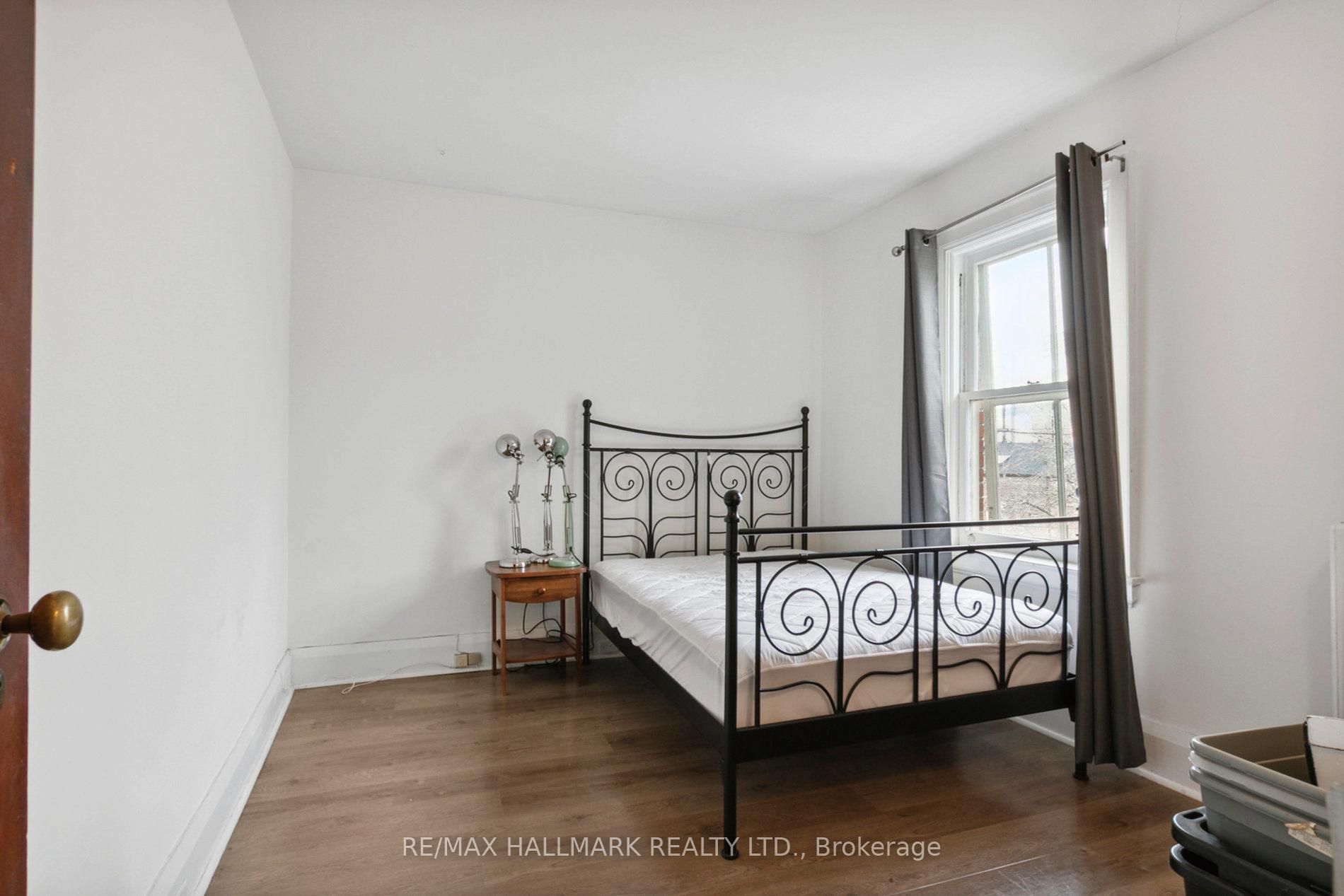 Photo 16 of 10 Dearbourne Avenue, Toronto, North Riverdale — HOMEH